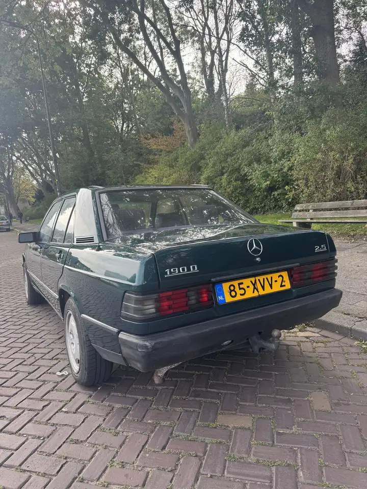 Mercedes-Benz 190 2.5 Wegenbelastingvrij, foto 2