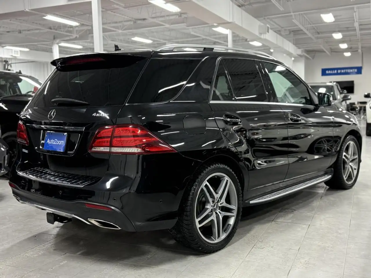 Mercedes-Benz GLE снимка Mercedes-Benz GLE
