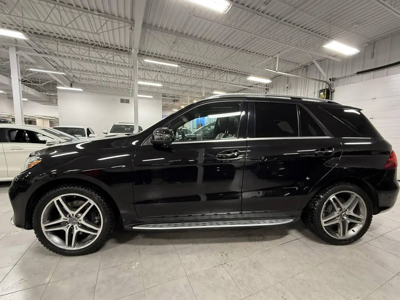 Mercedes-Benz GLE снимка Mercedes-Benz GLE