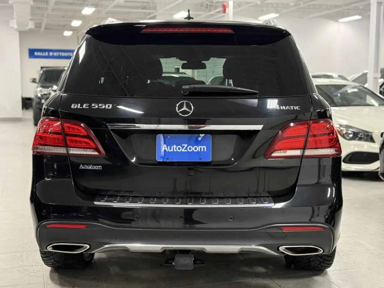 Mercedes-Benz GLE снимка Mercedes-Benz GLE