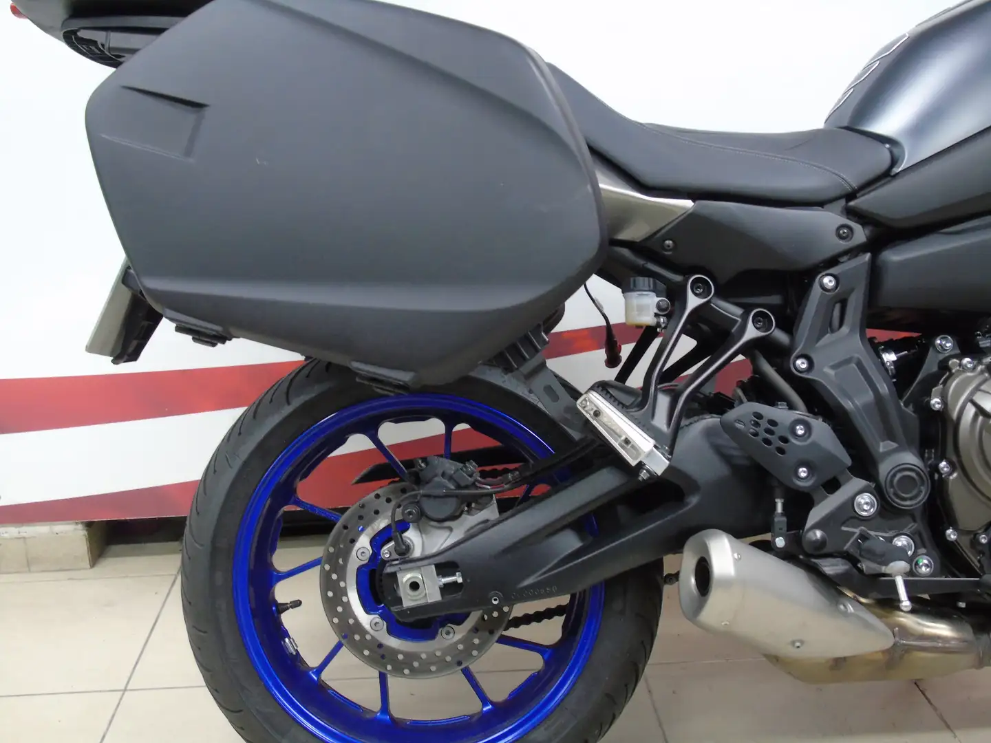 Yamaha MT-07 Šedá - 2