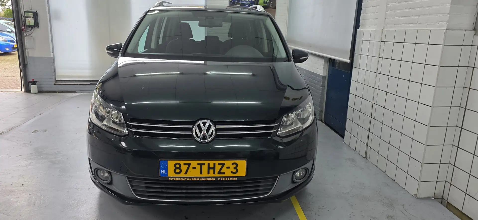 Volkswagen Touran 1.2 TSI Comfortline BlueMotion Groen - 2