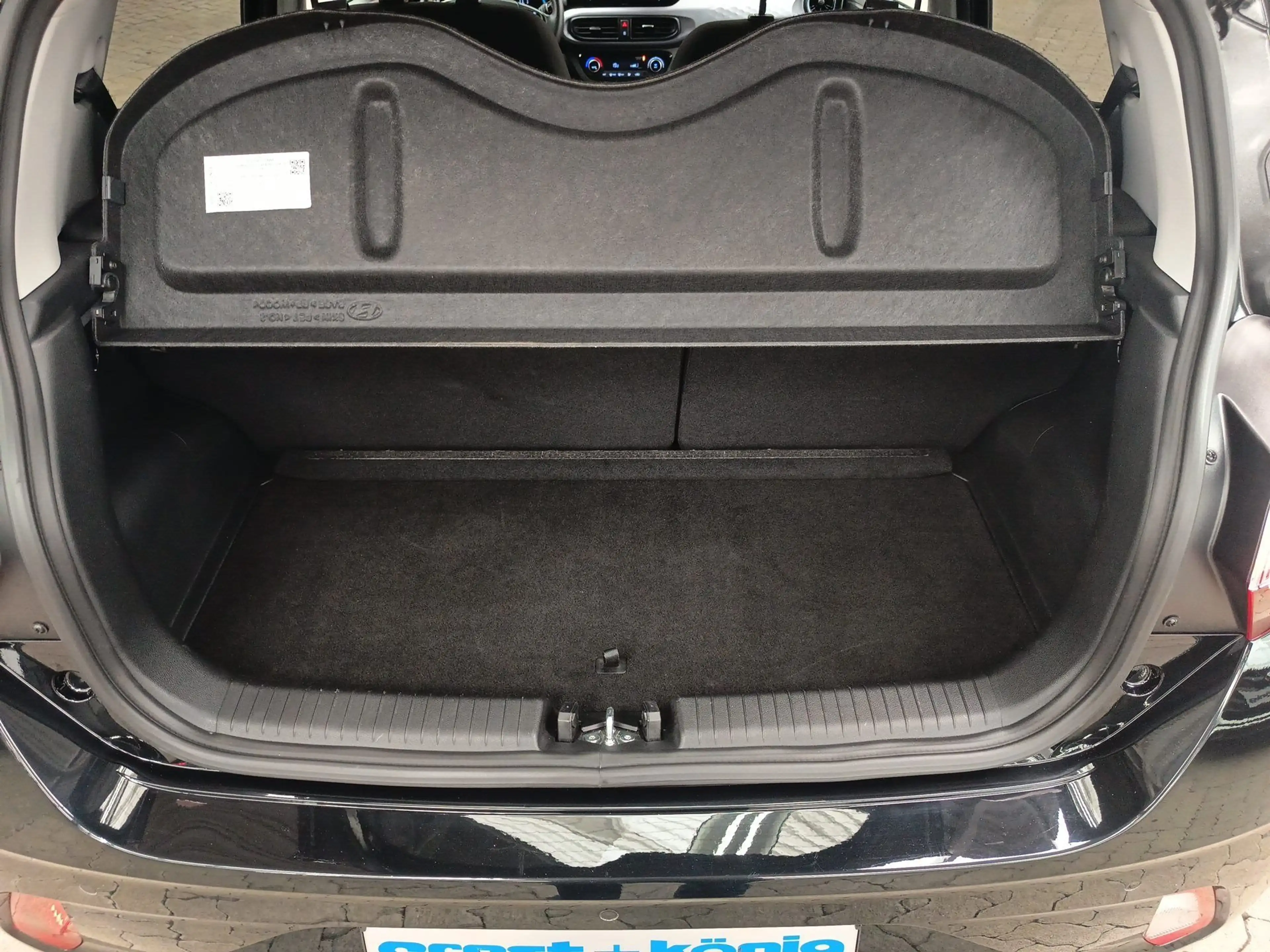 Hyundai i10 Prime — photo 7