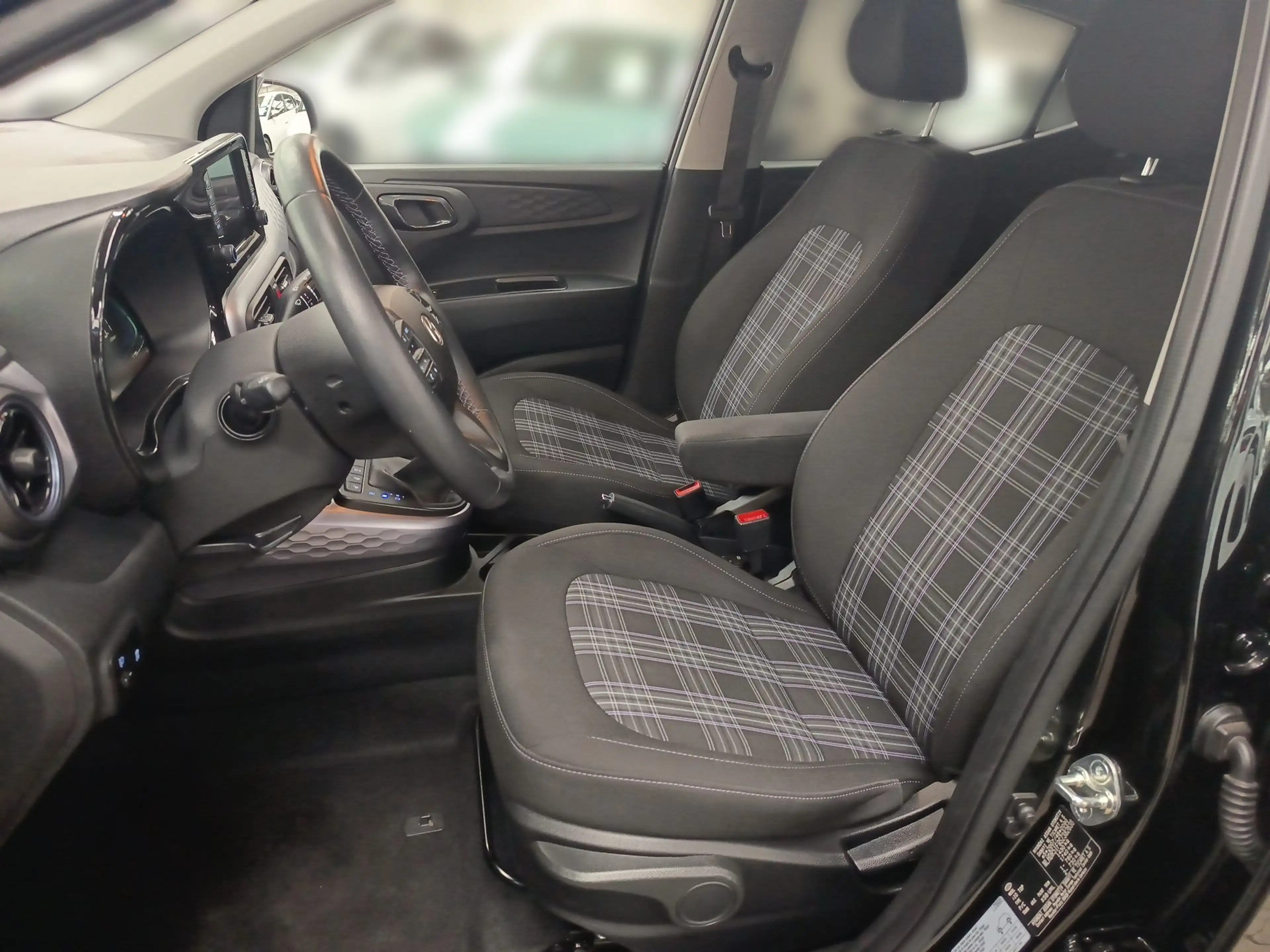 Hyundai i10 Prime — photo 8