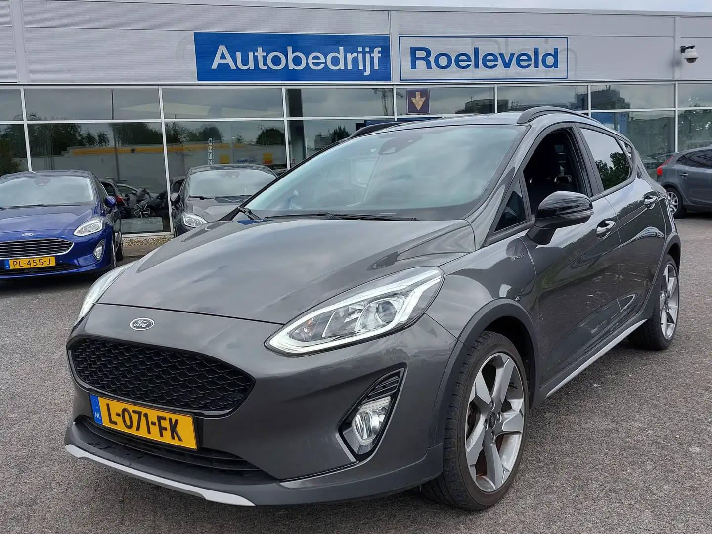 Ford Fiesta 1.0 EcoBoost 101pk Active | Navi | Apple Carpay+An Grijs - 1