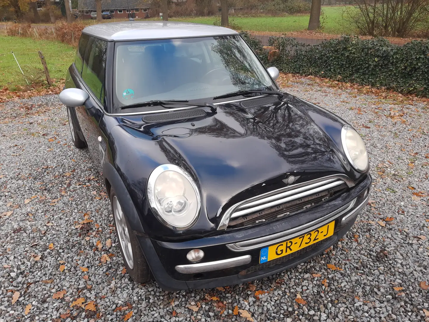 MINI Cooper Cooper 1.6 Seven  schade/damaged Zwart - 2