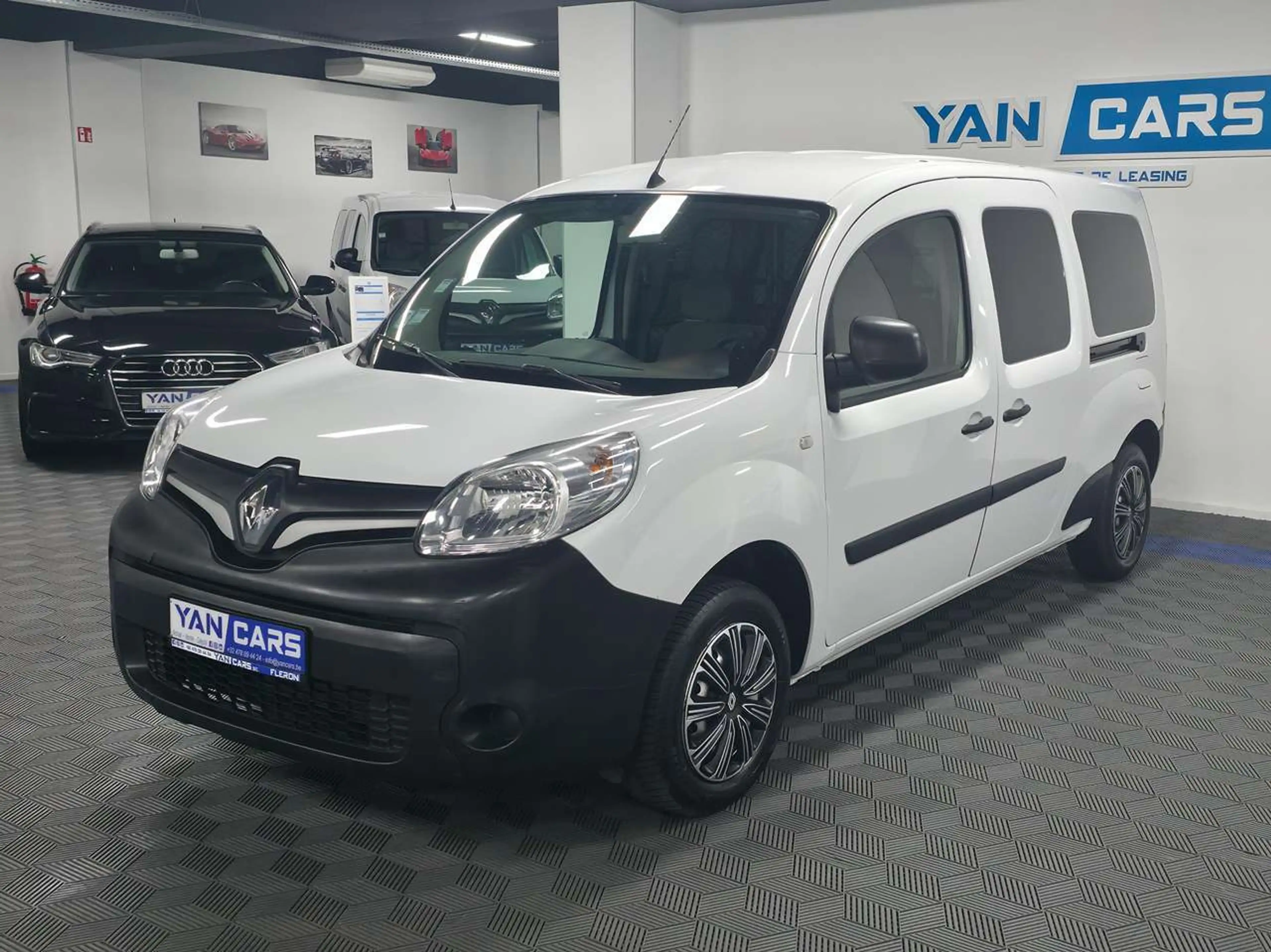 Renault Kangoo Double portes latérales | 59 300km | Pratique