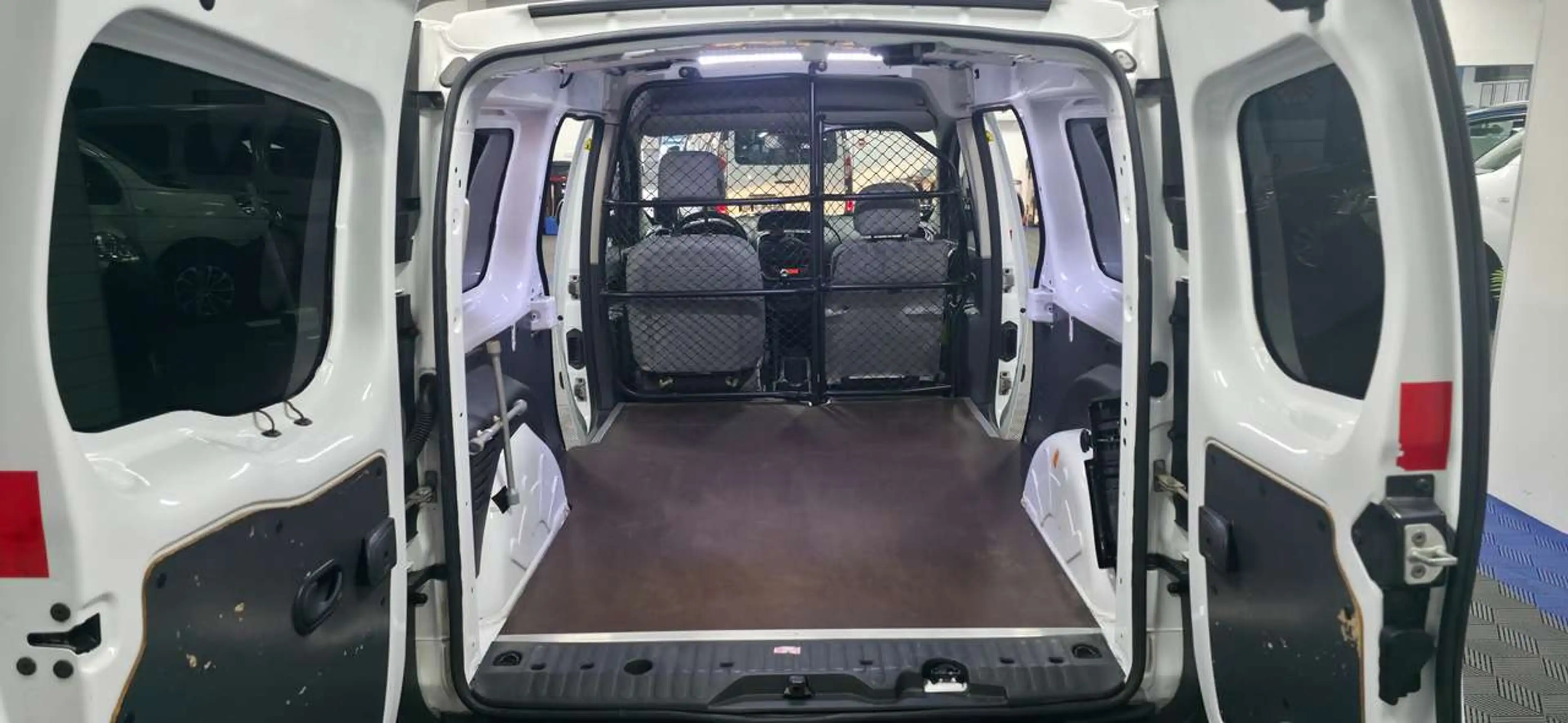 Renault Kangoo Double portes latérales | 59 300km | Pratique — photo 22