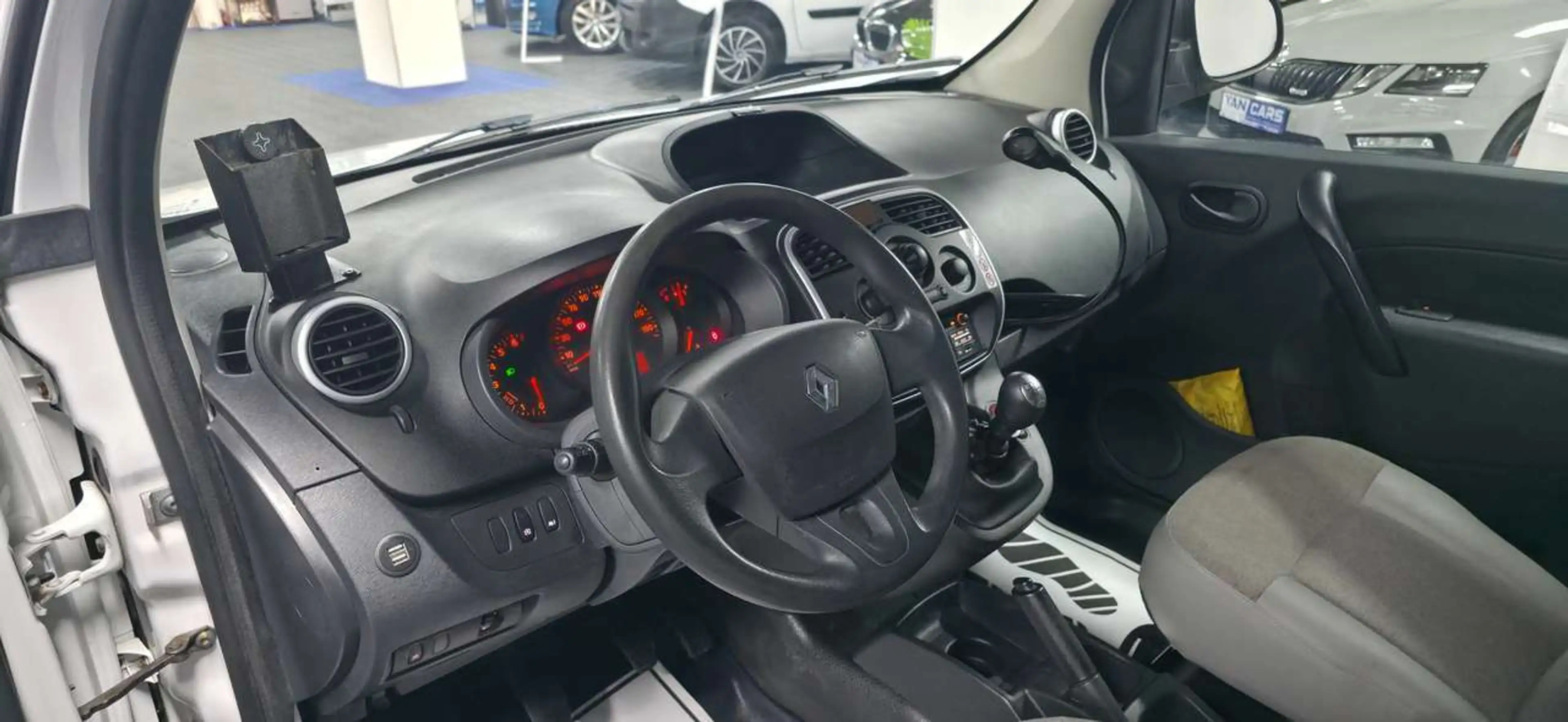 Renault Kangoo Double portes latérales | 59 300km | Pratique — photo 14