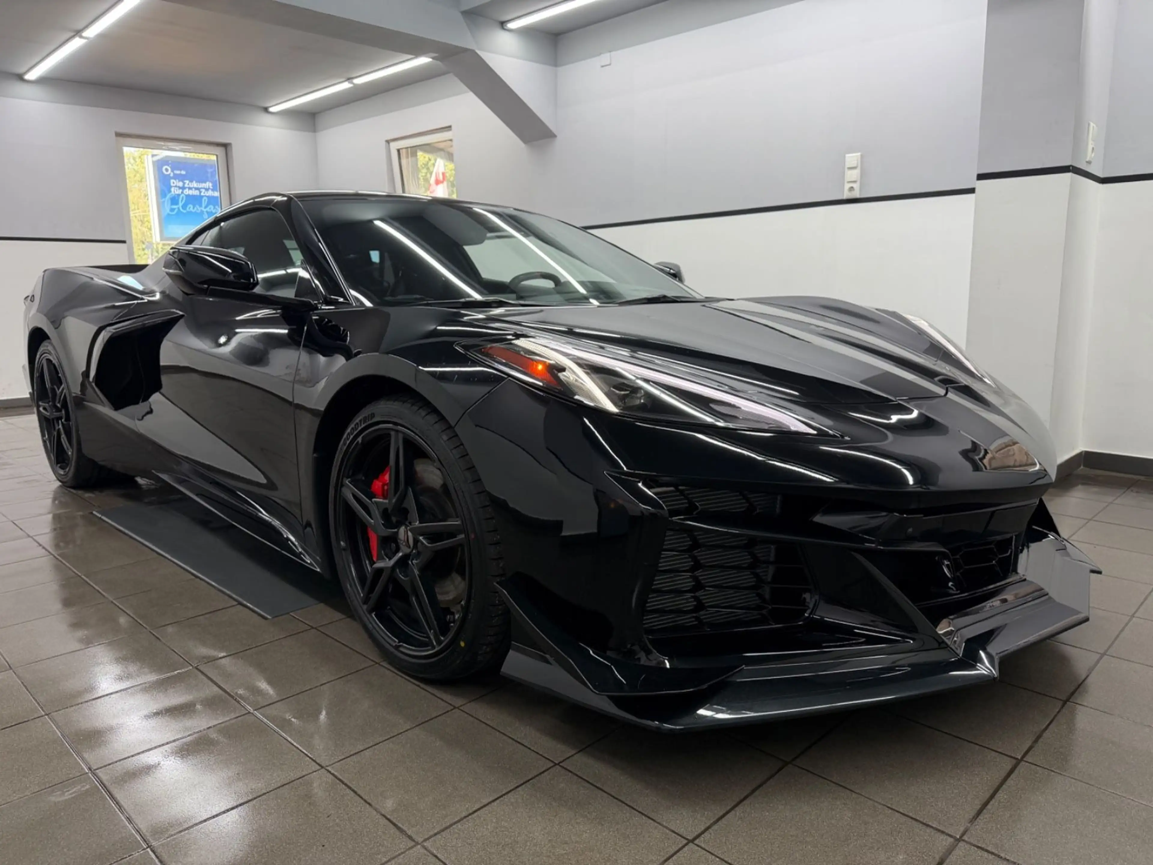 Corvette C8 6.2 V8 3LT Z51 Targa/GT2 Seats/HUD/360/Klappe — photo 2