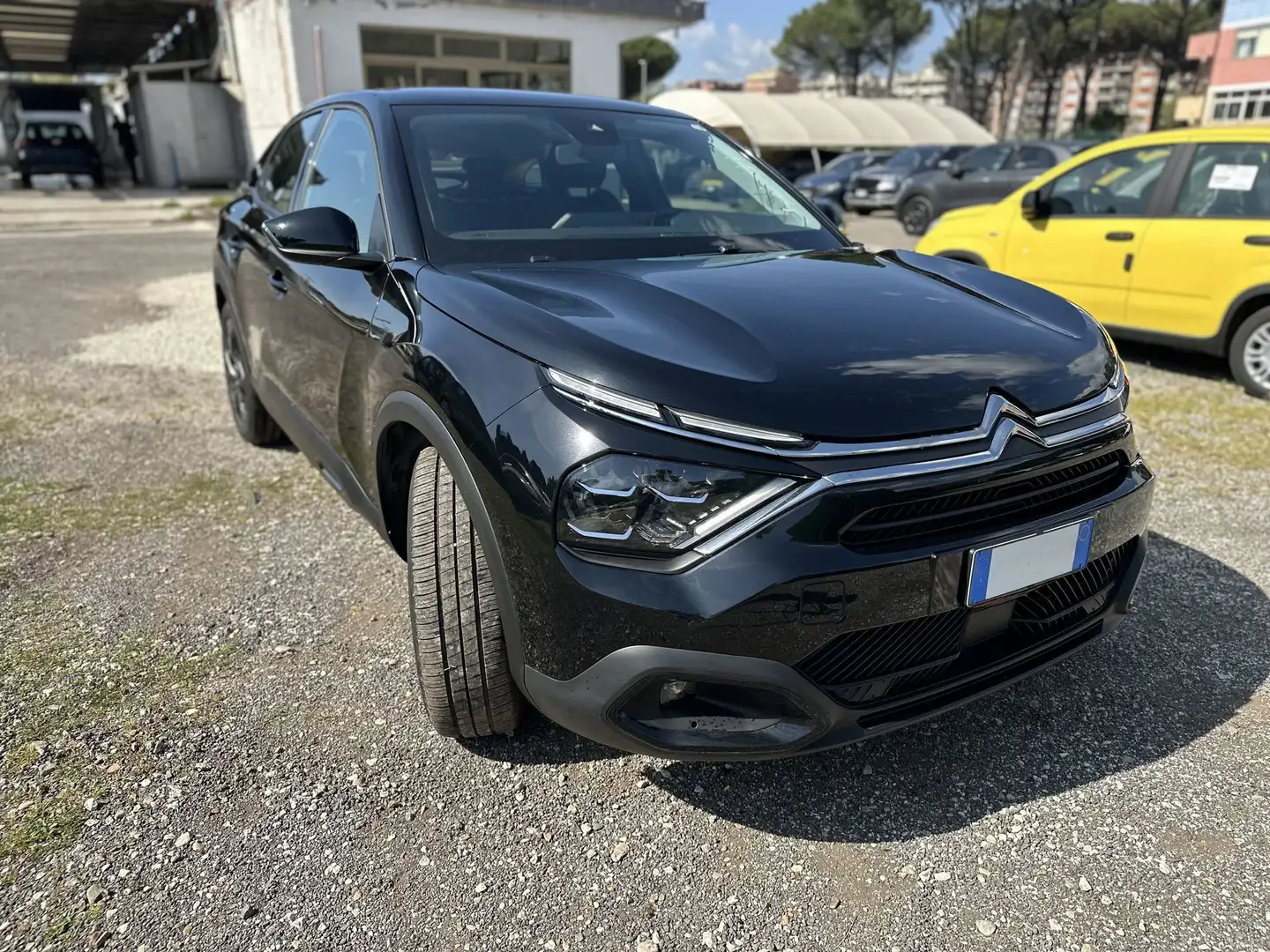 Citroen C4 PureTech 130 S&S Plus Nero - 1