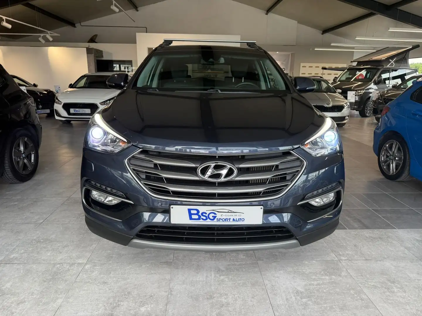 Hyundai SANTA FE 2.2 CRDi2WDPremium*BOITE AUTO*TOIT PANO*LED*EURO6b Blau - 2