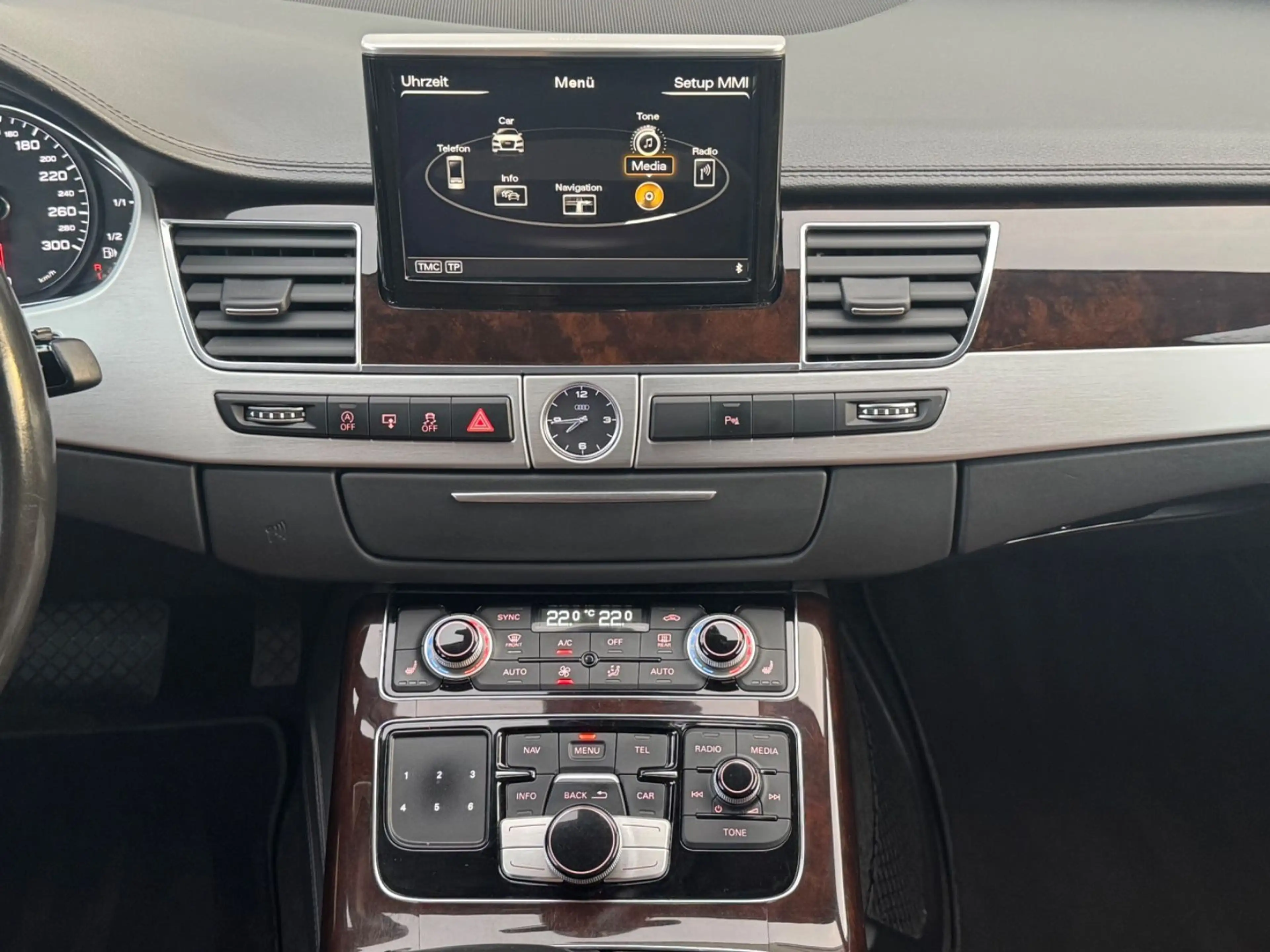 Audi A8 4.2 TDI clean diesel quattro BOSE 21 Zoll — photo 10
