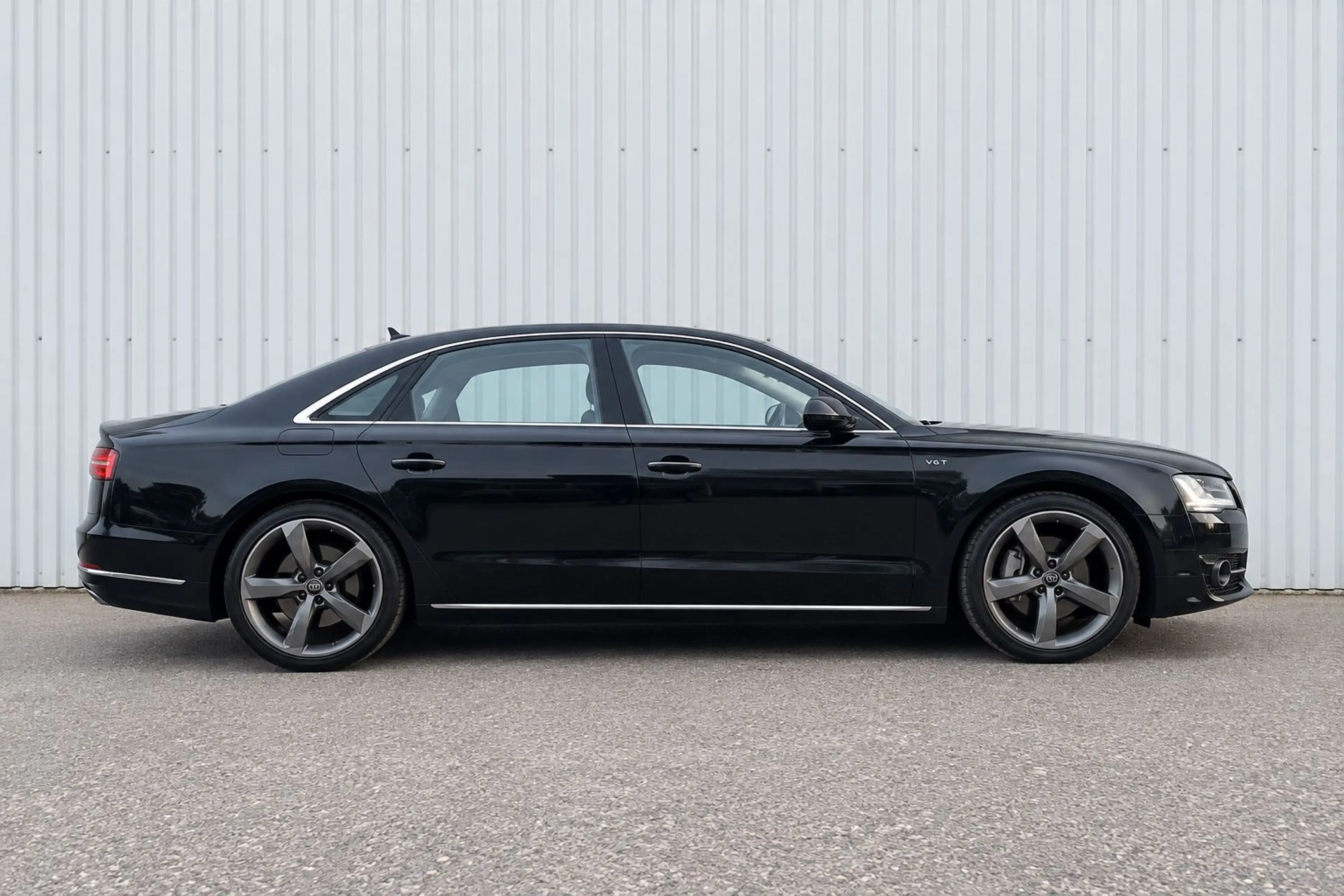 Audi A8 4.2 TDI clean diesel quattro BOSE 21 Zoll — photo 25