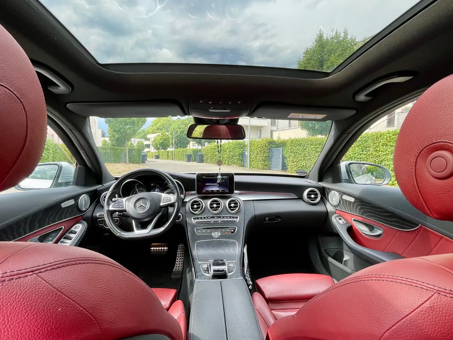 Mercedes-Benz C 300 C 300 9G-TRONIC AMG Line pano burmester TÜV 06/25 Argent - 2