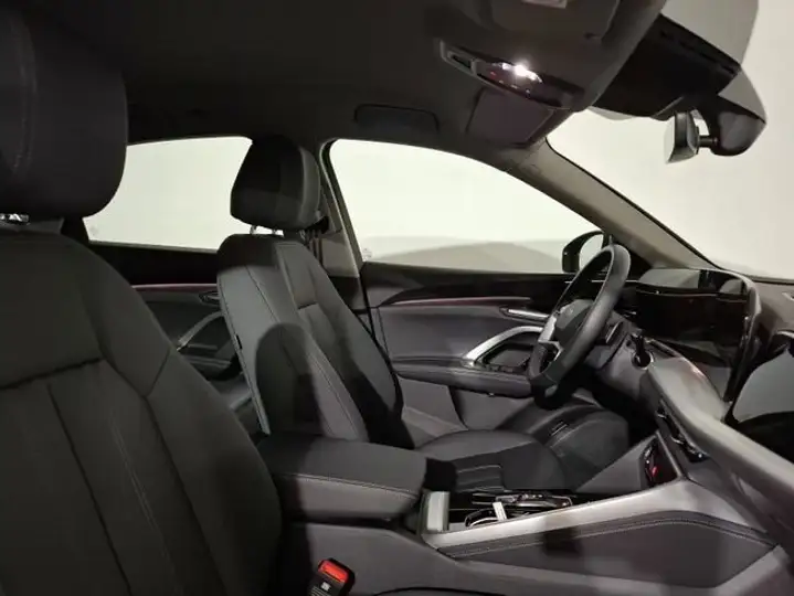 Audi Q5 2026, foto 4