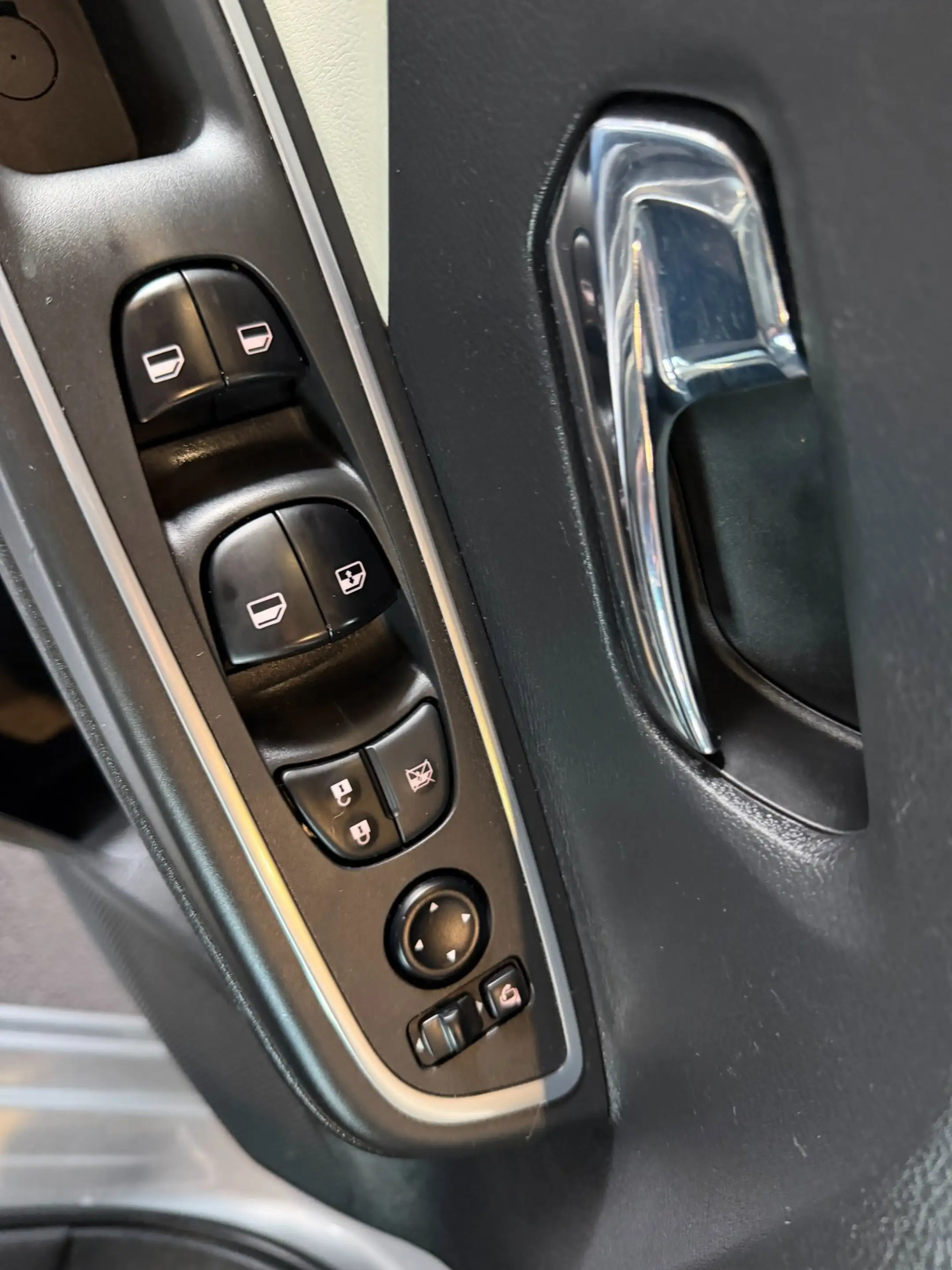 Nissan Micra 1.0 IG-T N-Design Clima|Cruise|NAVI|Carplay! — photo 11