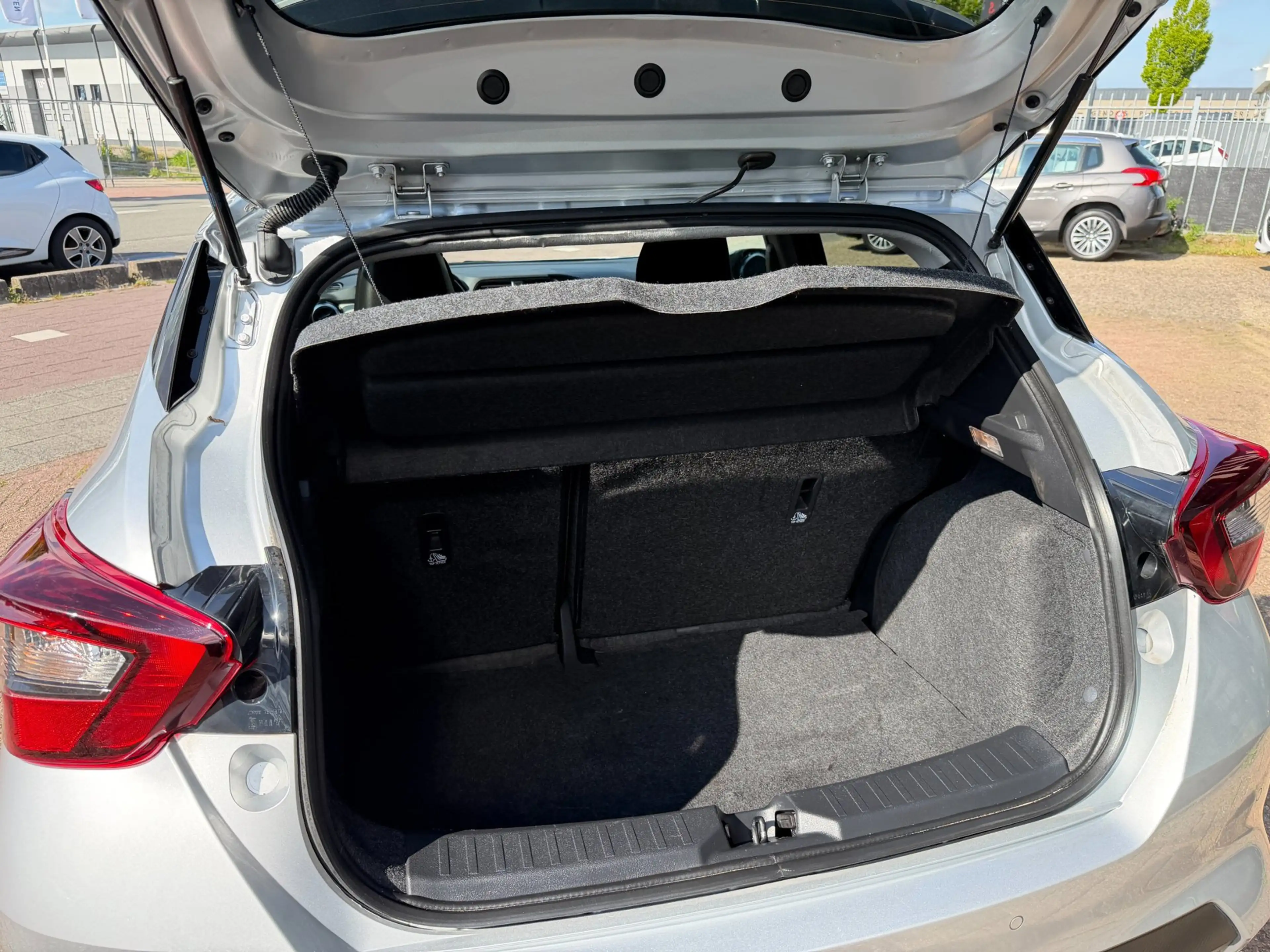 Nissan Micra 1.0 IG-T N-Design Clima|Cruise|NAVI|Carplay! — photo 9
