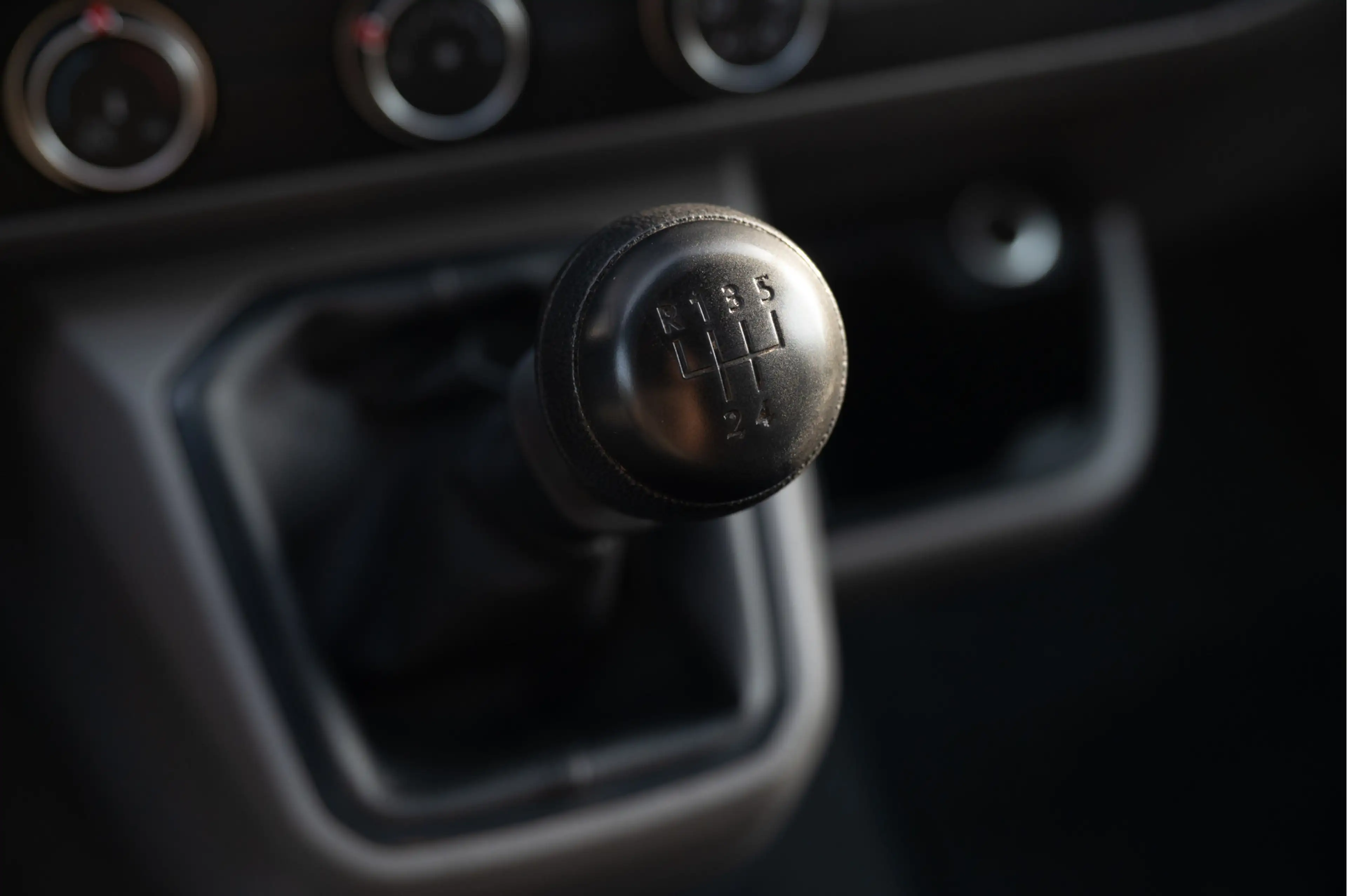 Volkswagen T6.1 Transporter 2.0 TDI L2H1 28 | Cruise | Airco | Bluetooth | Bet — photo 18