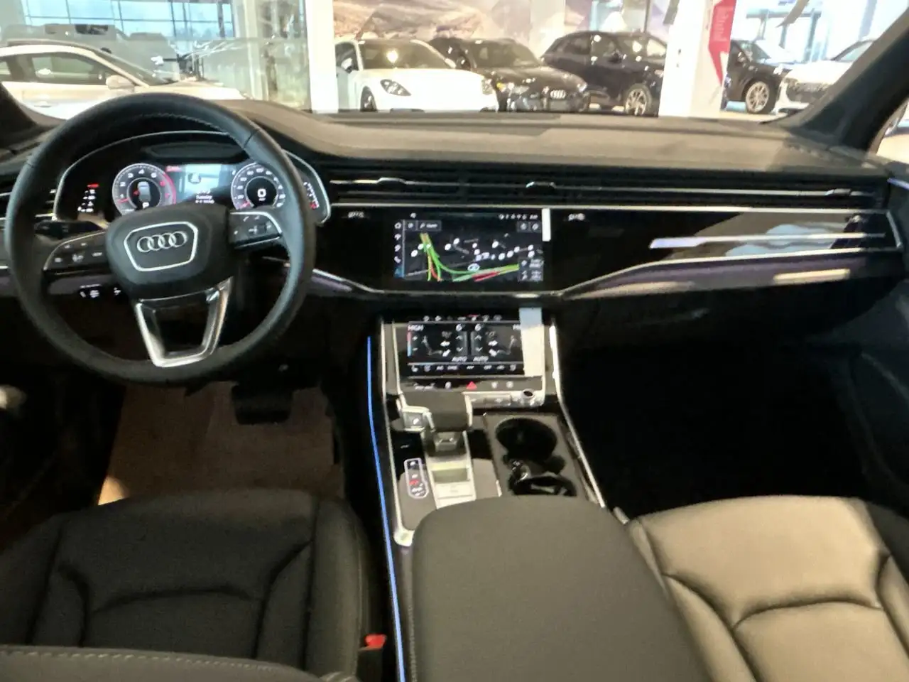 Audi Q7 снимка Audi Q7