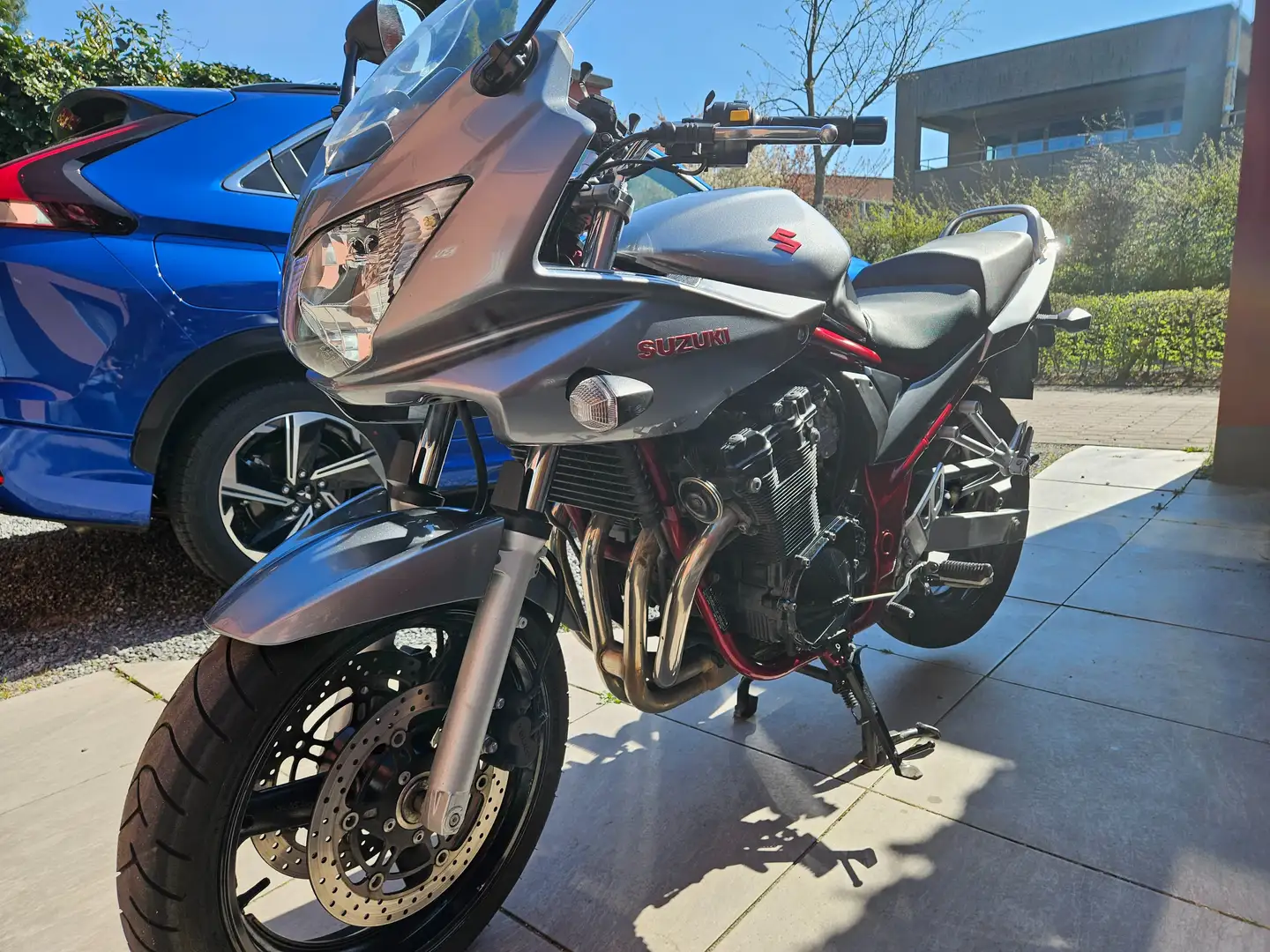 Suzuki GSF 650 sa Stříbrná - 1
