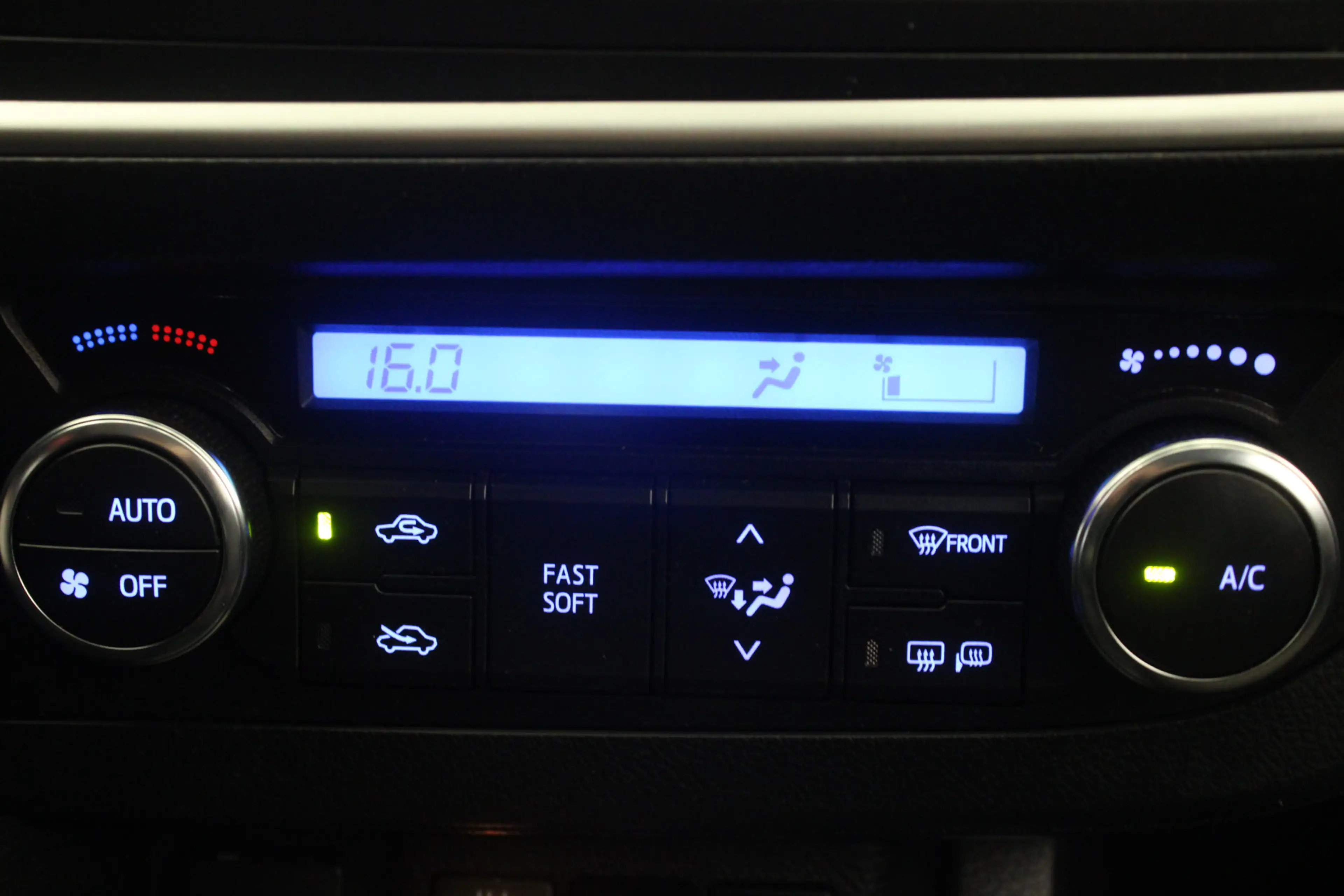 Toyota Auris 1.6 Trend Top 5 editie |Camera|Stoelverw.| — photo 6