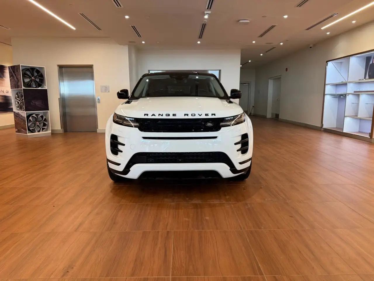 Land Rover Range Rover Evoque снимка Land Rover Range Rover Evoque
