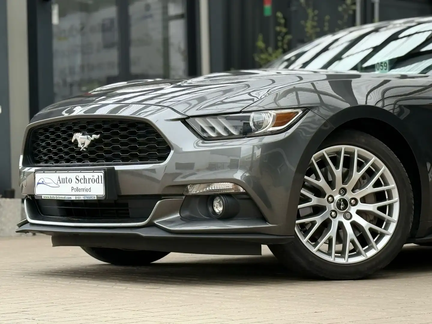 Ford Mustang Convertible 2.3 EcoBoost, Premium-Paket *DE/GER* Grau - 2