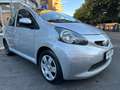 Toyota Aygo 5p 1.0 68cv E4 TAGLIANDATA Argento - thumbnail 3