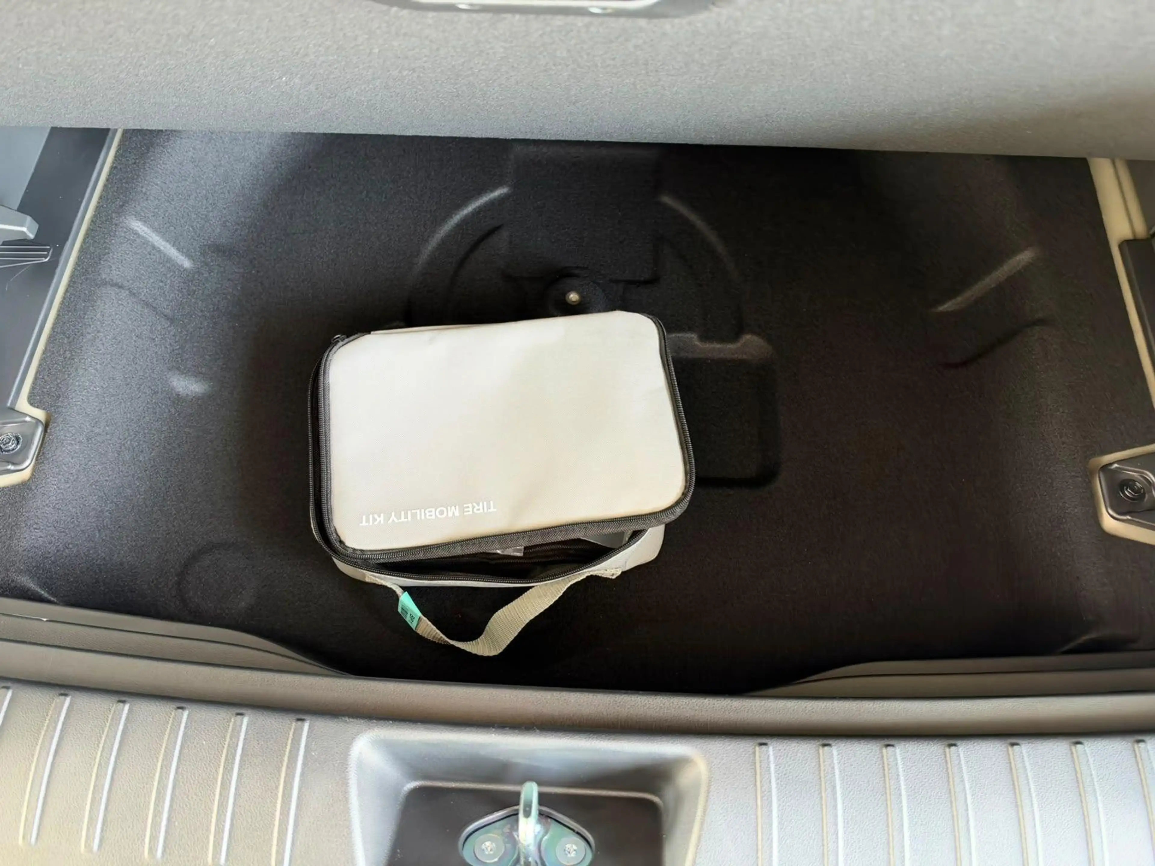 Hyundai KONA Comfort Plus 1.6 T-GDI 2WD 7-DCT / PDC V&H + Kamer — photo 9