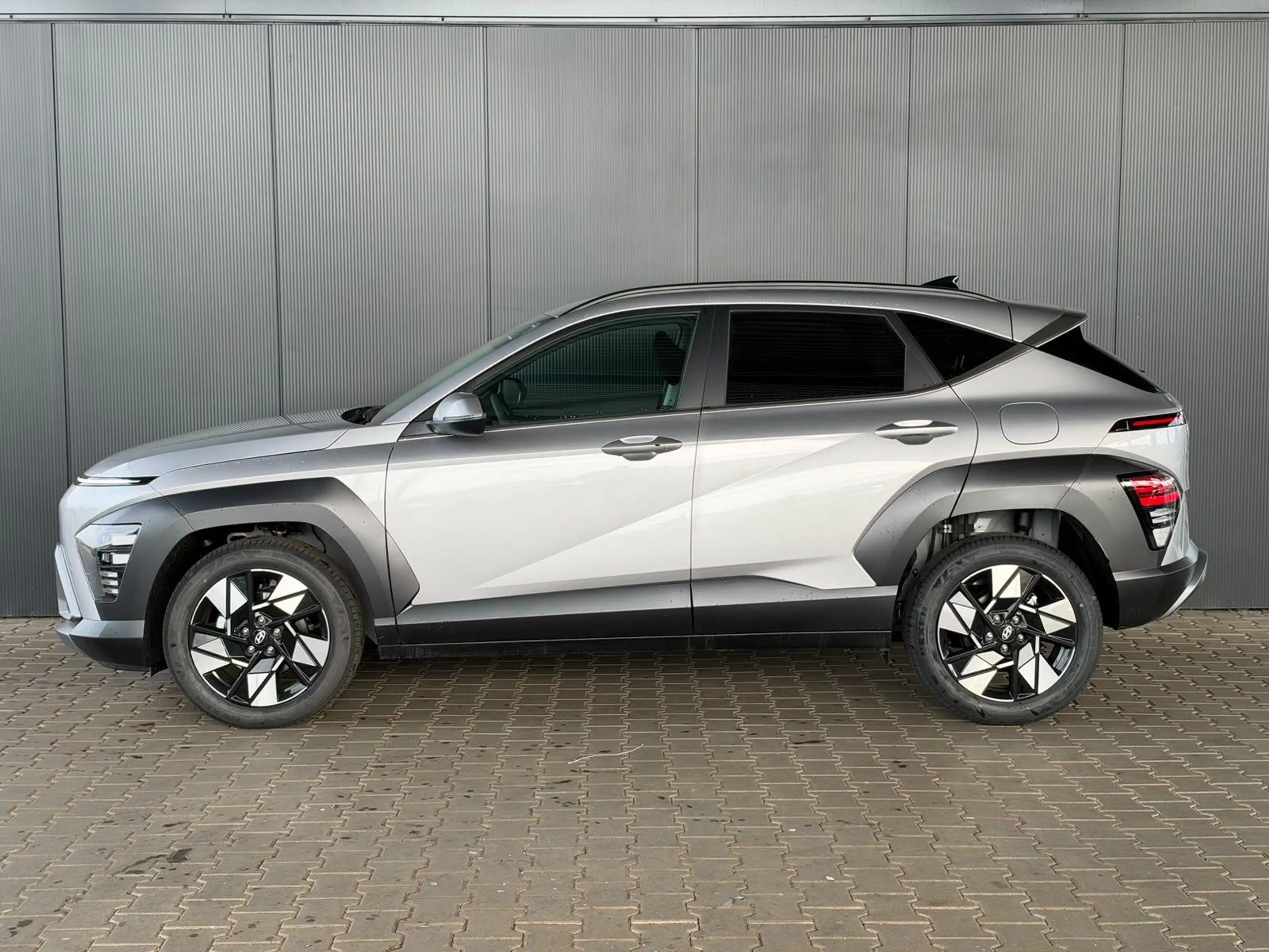 Hyundai KONA Comfort Plus 1.6 T-GDI 2WD 7-DCT / PDC V&H + Kamer — photo 2