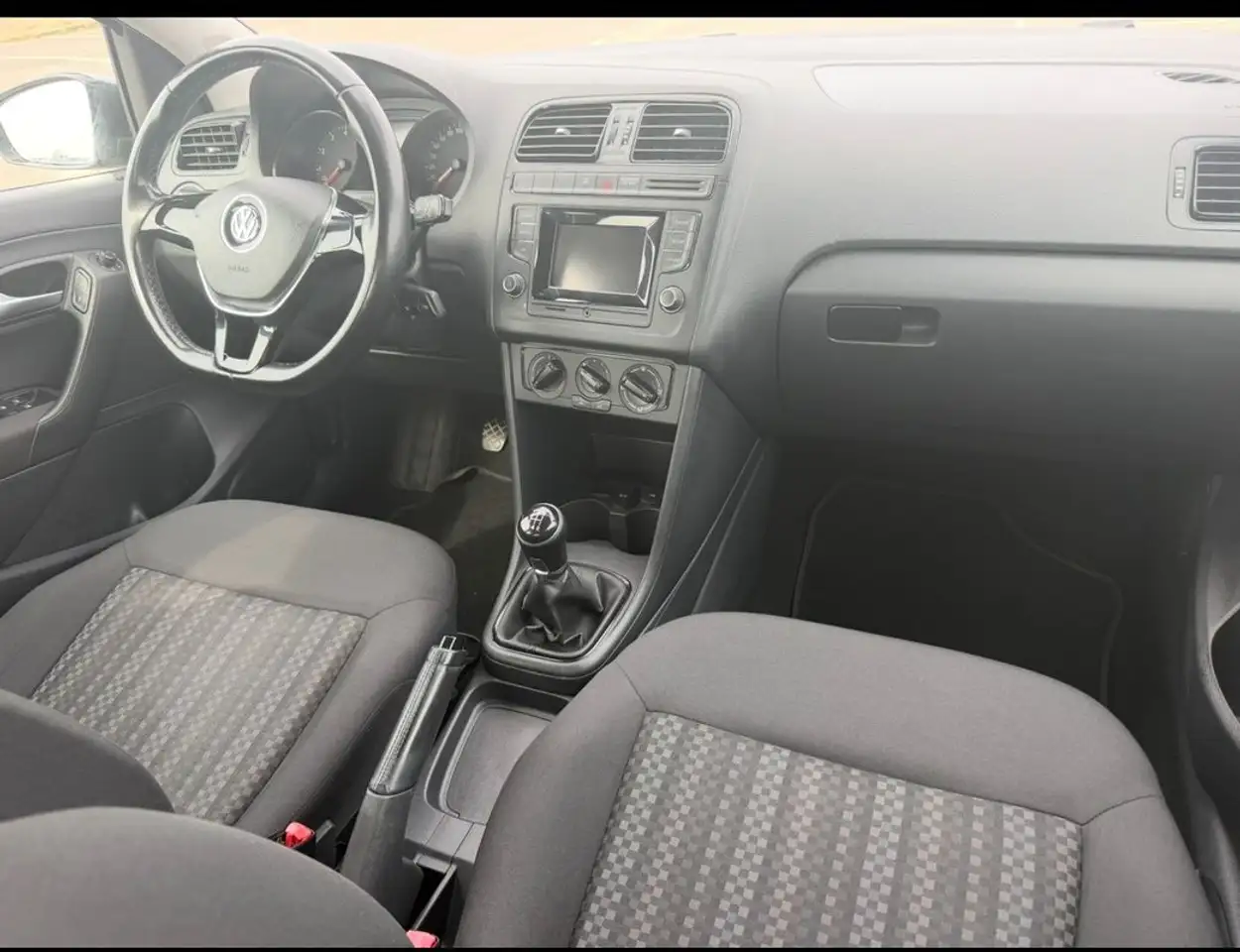Volkswagen Polo Citadine 5 portes — photo 10