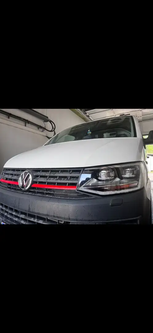 Volkswagen T6 Transporter - 2