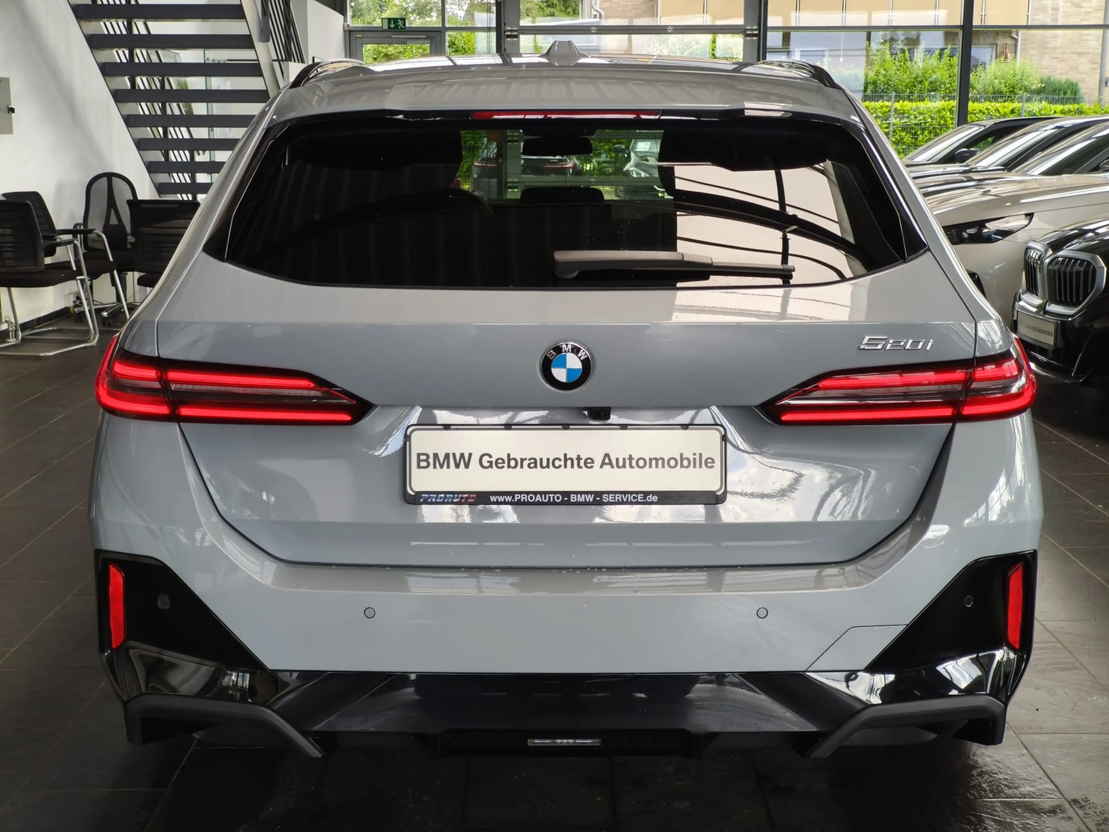BMW 520 i Tour.M Sport Pro ACC/HUD/Pano/360°/21"/B&W — photo 5