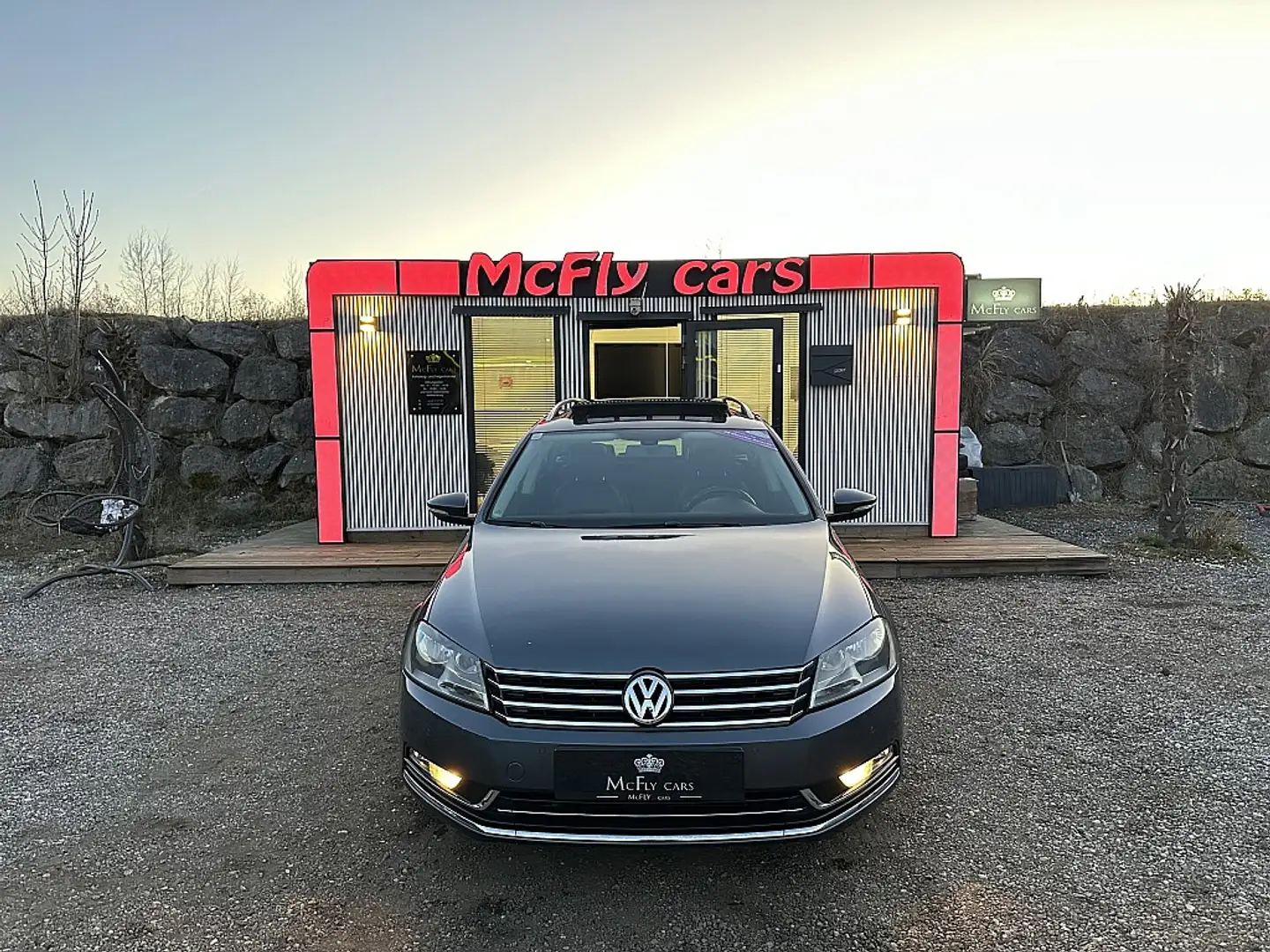 Volkswagen Passat Variant Highline 2,0 TDI - DSG -TOP ZUSTAND - NAVI - LE... Grijs - 2