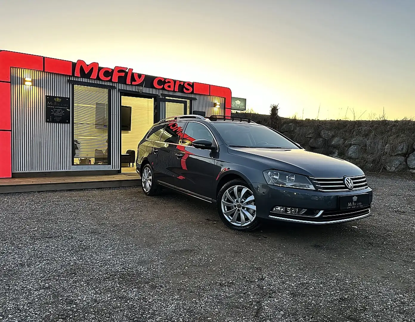 Volkswagen Passat Variant Highline 2,0 TDI - DSG -TOP ZUSTAND - NAVI - LE... Grijs - 1
