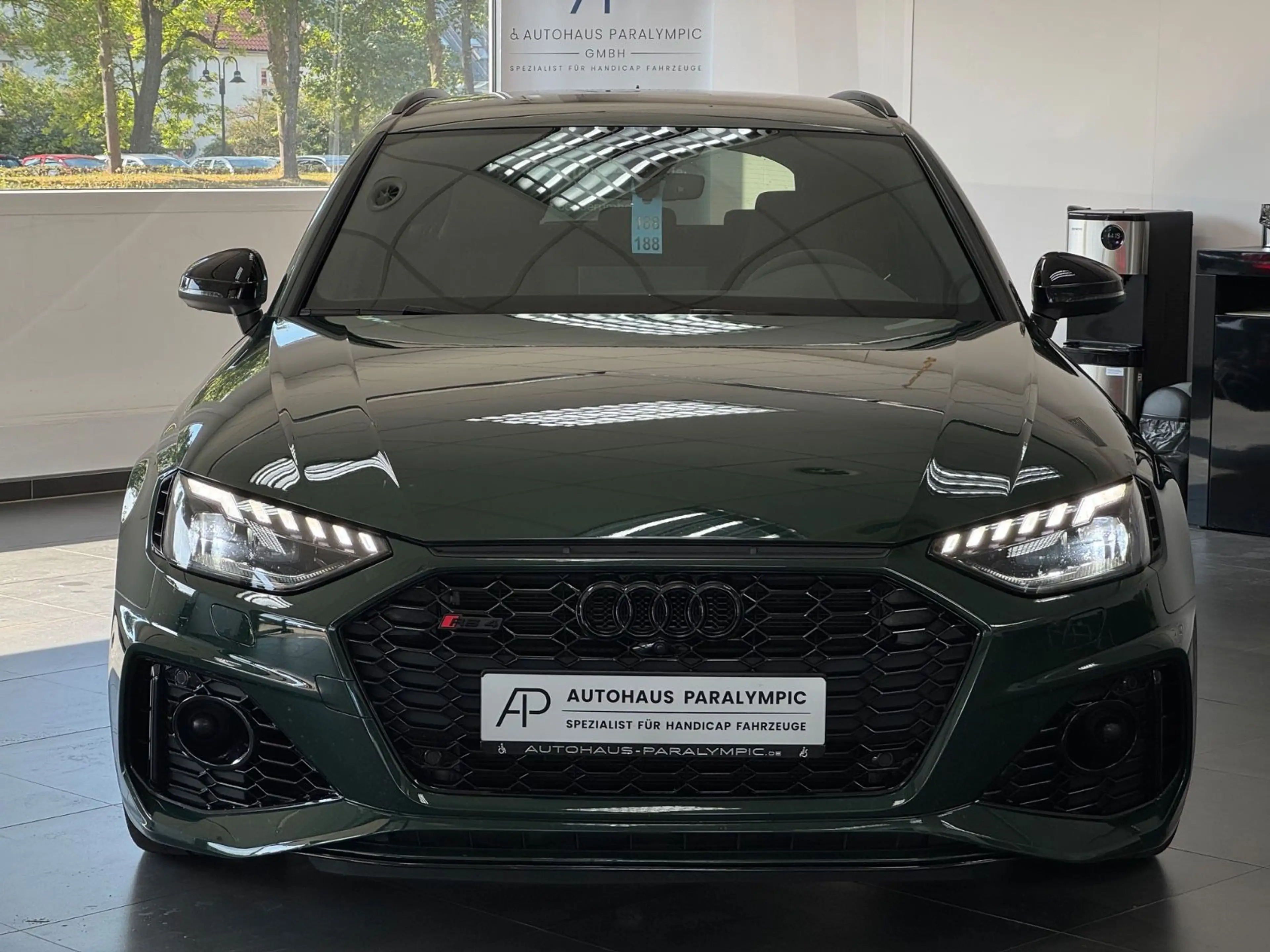 Audi RS4 RS 4 Avant 2.9 TFSI quattro Competition B&O EXCL — photo 2
