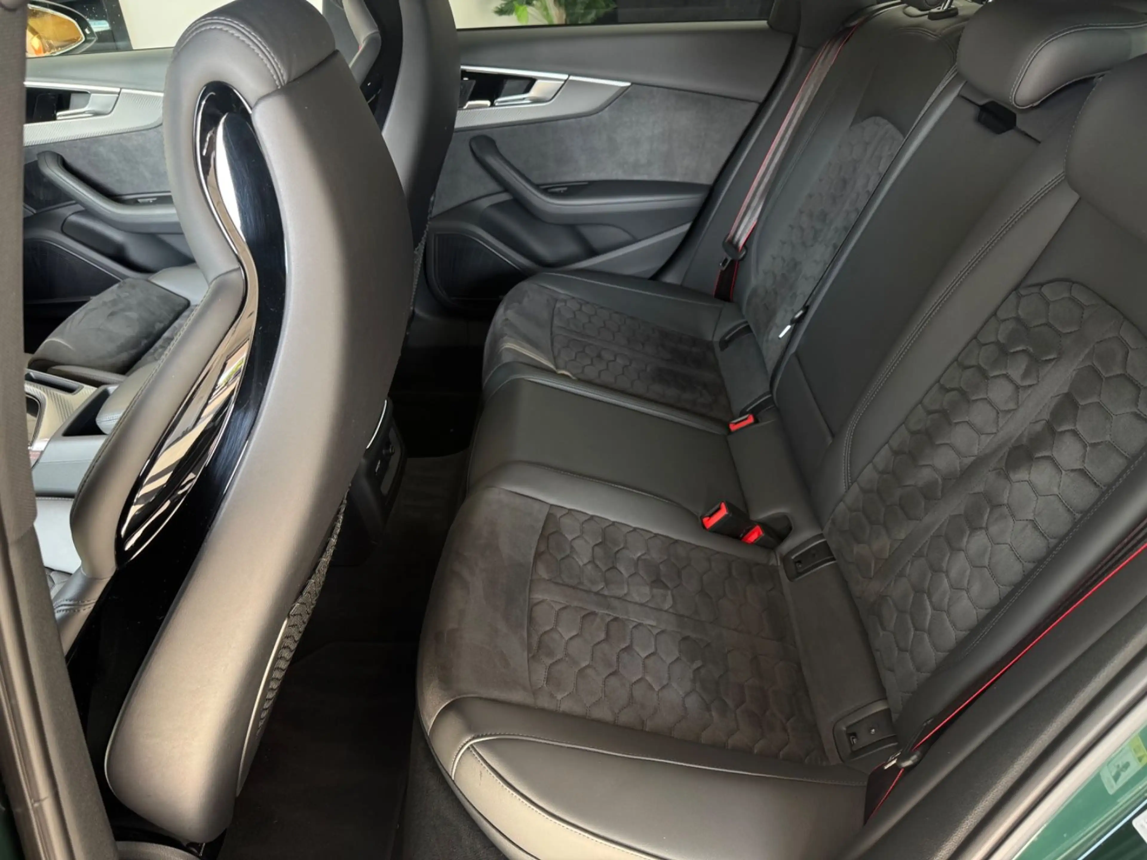 Audi RS4 RS 4 Avant 2.9 TFSI quattro Competition B&O EXCL — photo 11