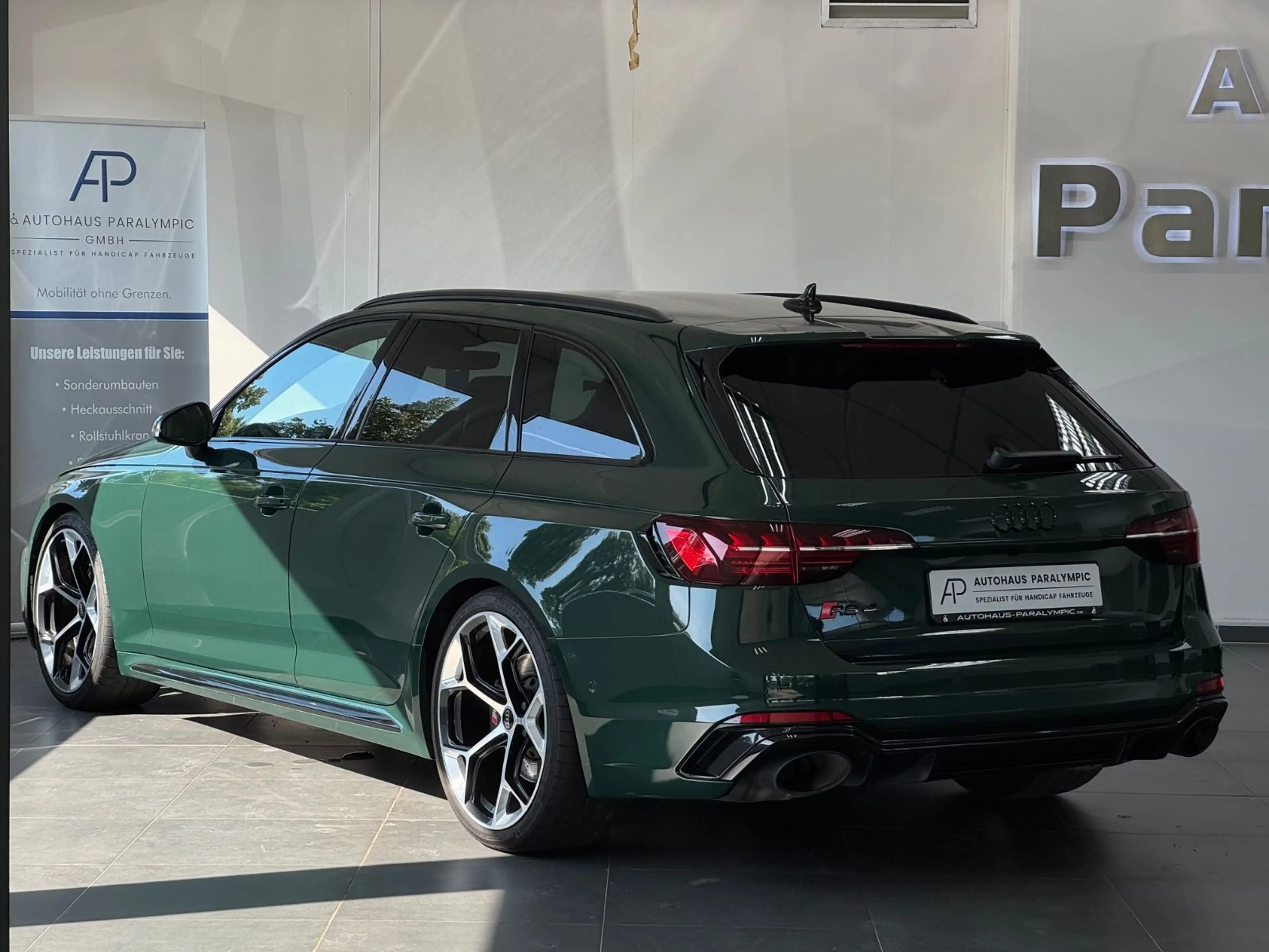 Audi RS4 RS 4 Avant 2.9 TFSI quattro Competition B&O EXCL — photo 5