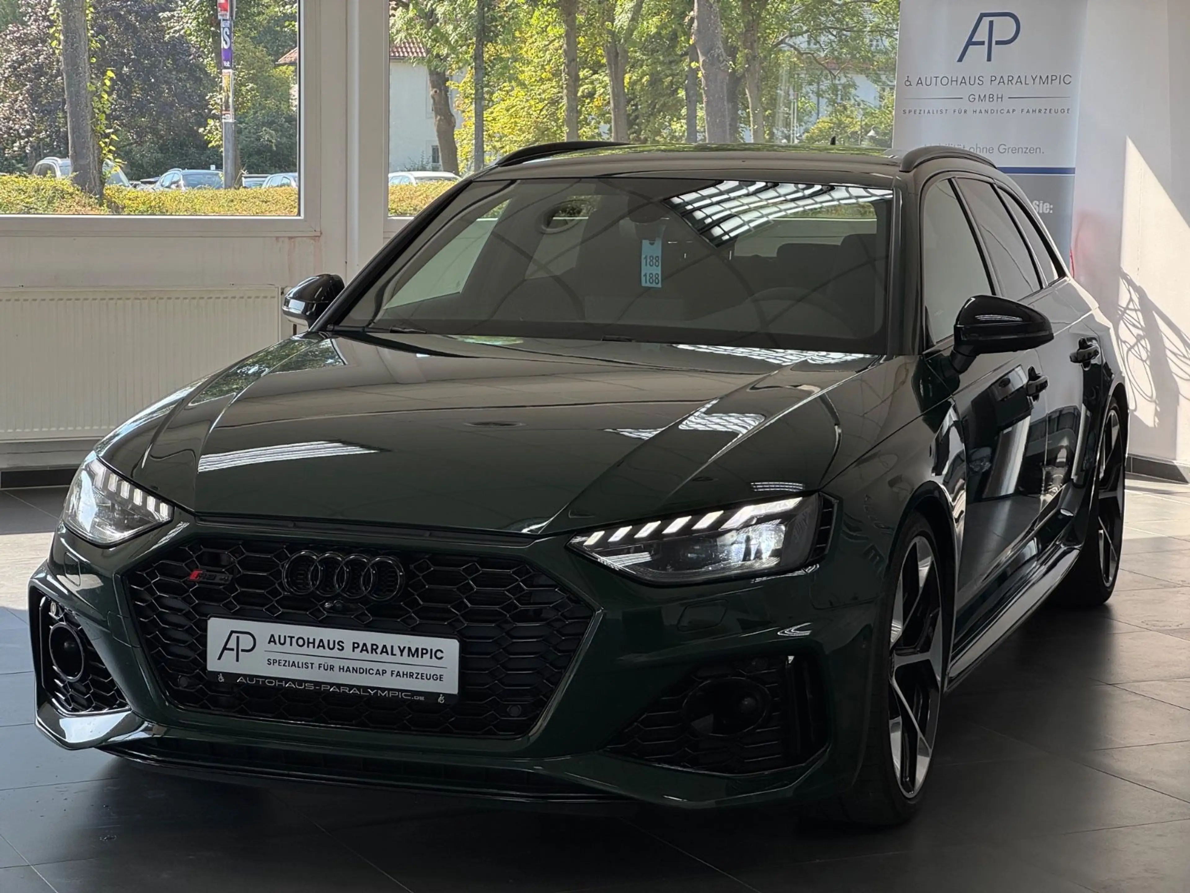 Audi RS4 RS 4 Avant 2.9 TFSI quattro Competition B&O EXCL — photo 3
