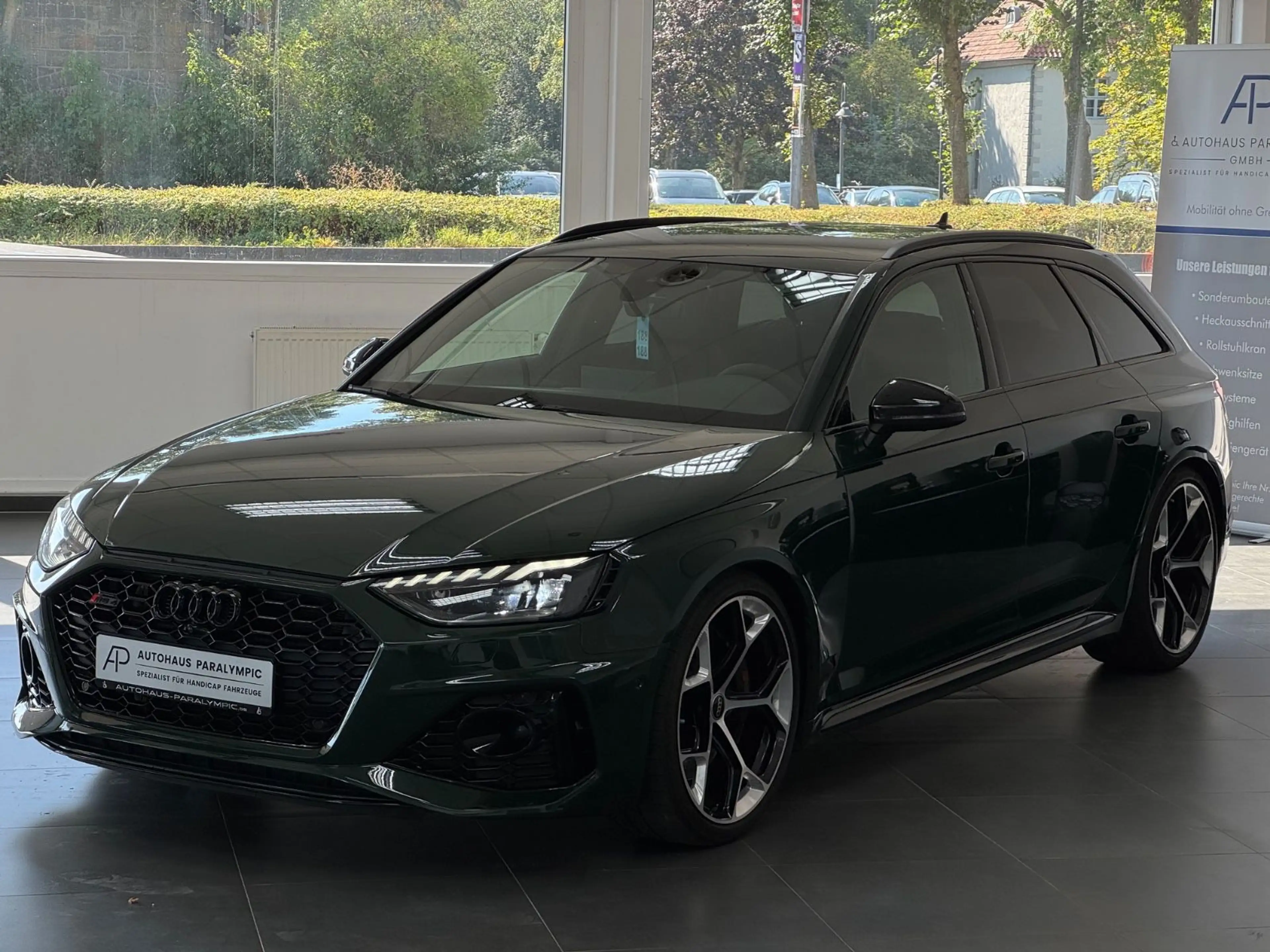 Audi RS4 RS 4 Avant 2.9 TFSI quattro Competition B&O EXCL — photo 4