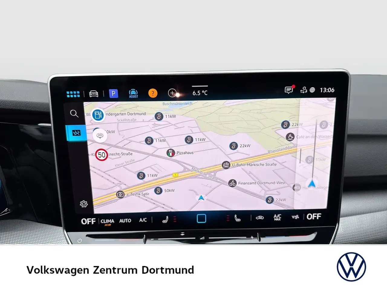 Volkswagen Golf VIII 1.5 eTSI STYLE AHK CAM LM18 11