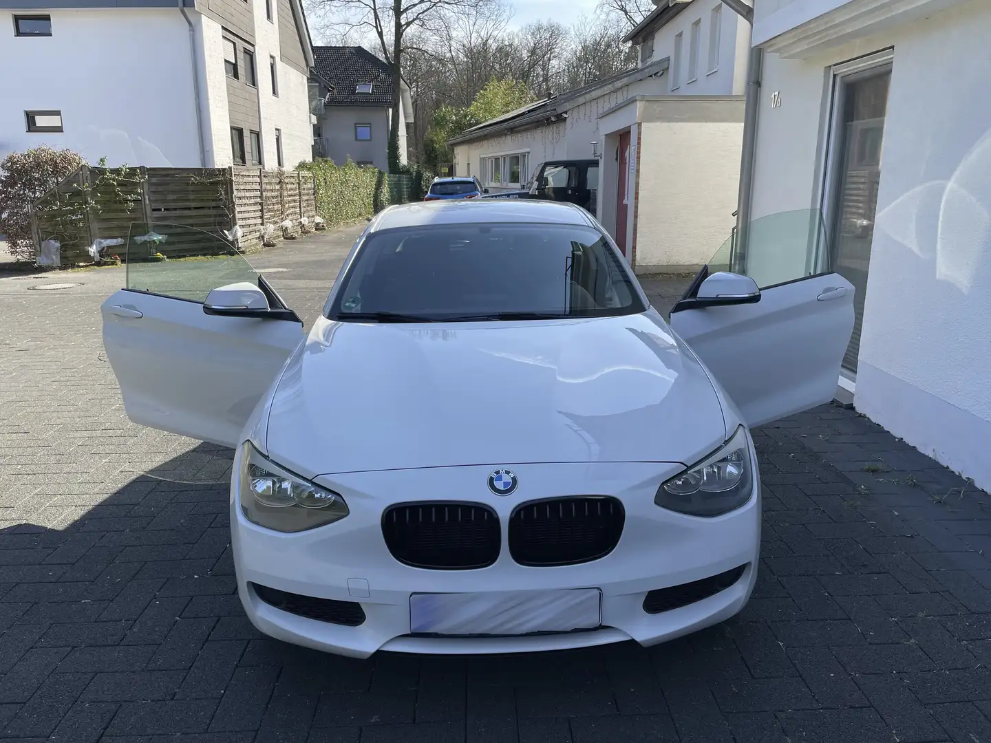 BMW 114 114d 8-Fach bereift, sehr gepflegt, PDC, HU11/26 Fehér - 2