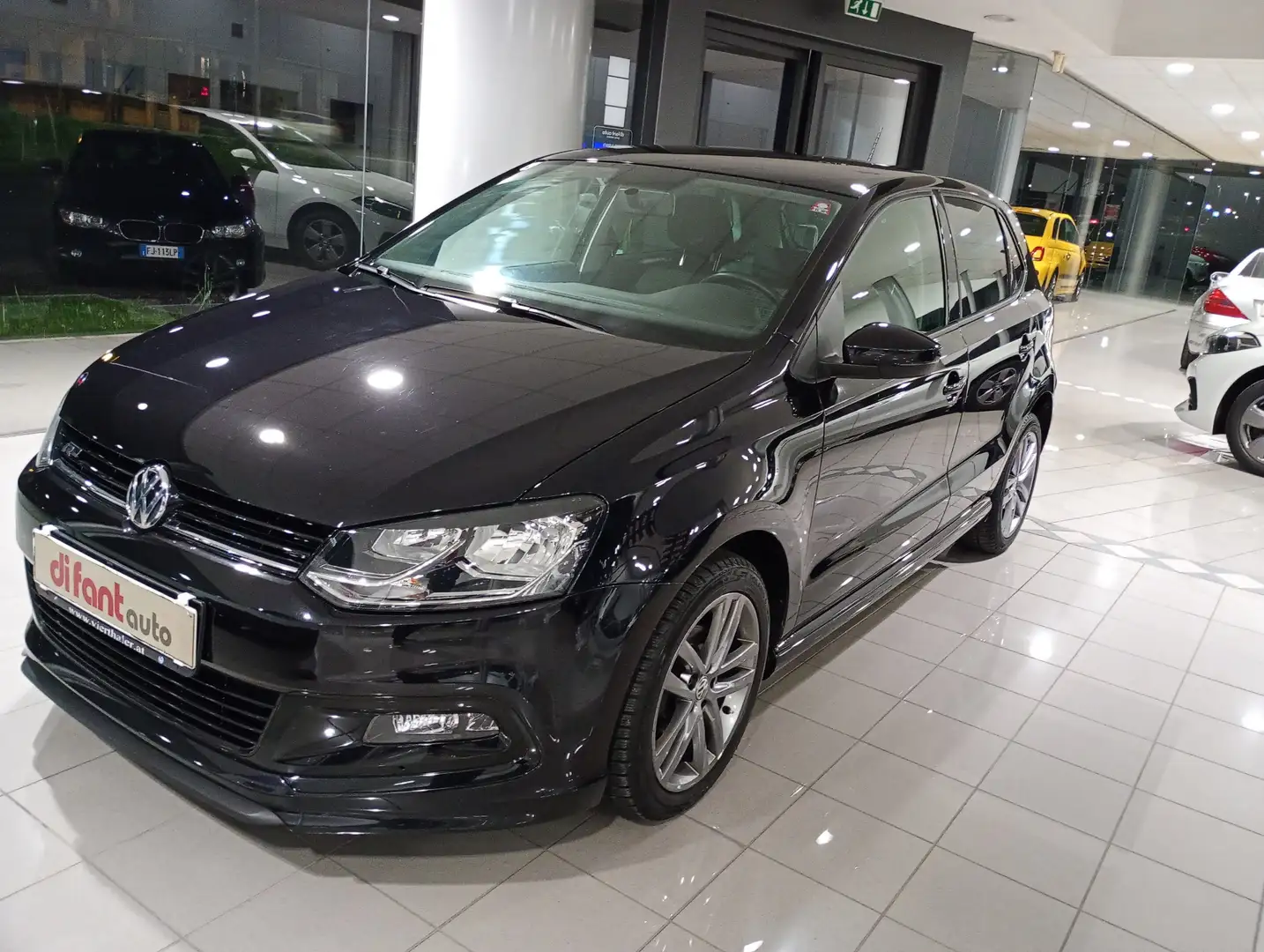 Volkswagen Polo 1.0 BMT 5P R-LINE - Neopatentati- Nero - 1