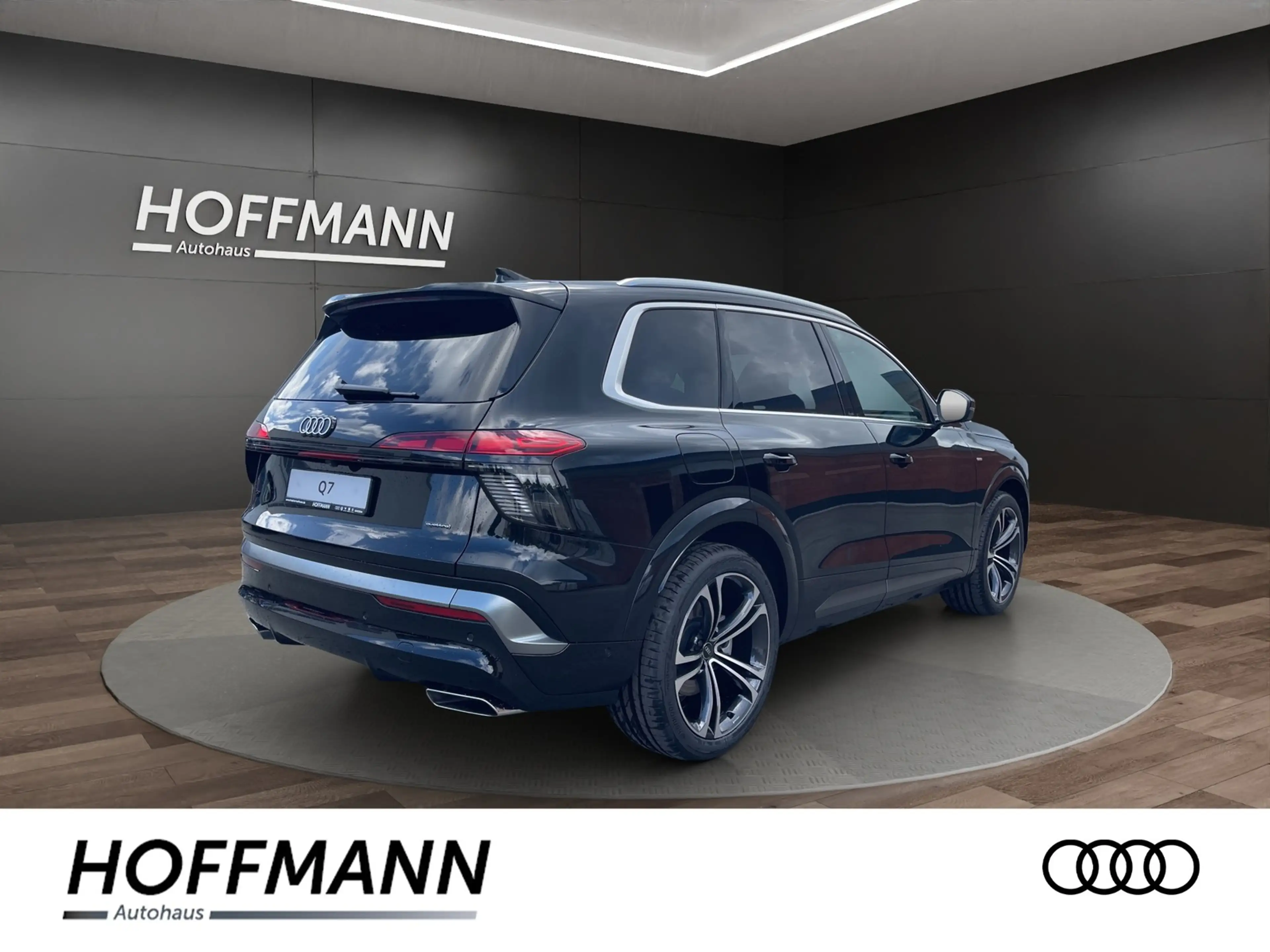 Audi Q7 TDI quattro 20 kW S line B&O + HuD + Pano + AHK — photo 2
