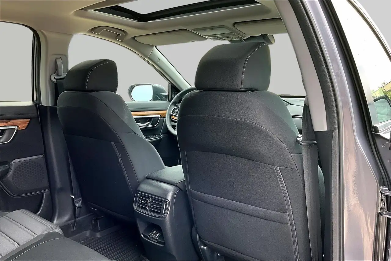 Honda CR-V photo Honda CR-V