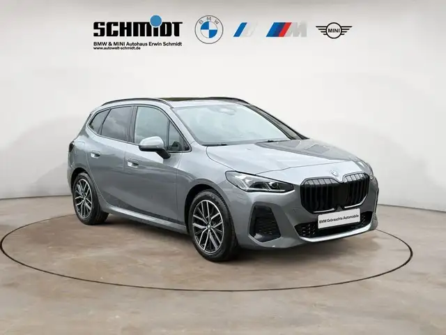 BMW I view 7