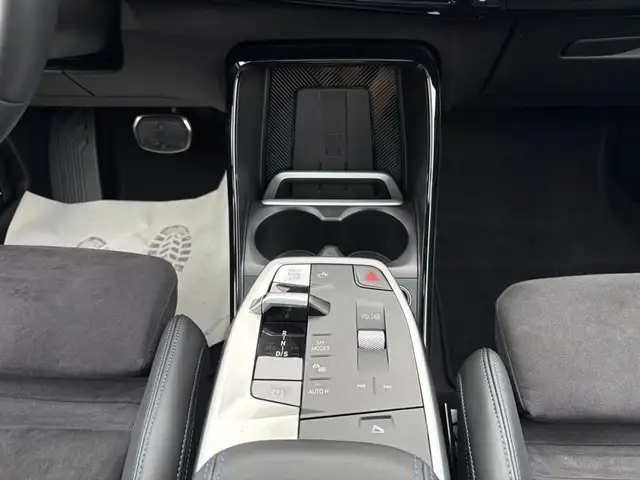 BMW I view 11