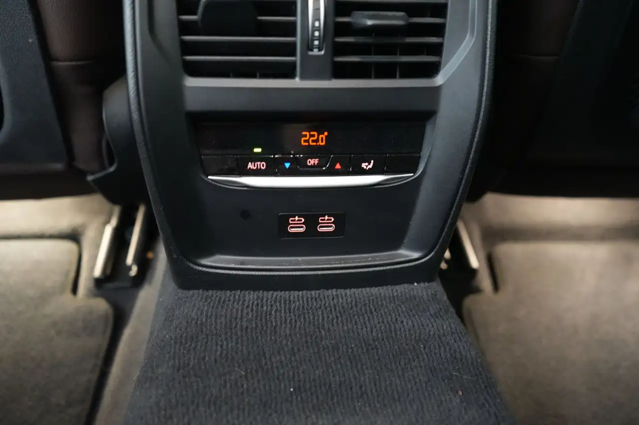 BMW 320 3 Touring 320e PHEV LEDER/CUIR LED GPS PDC CAM Ver, миниатюра 27