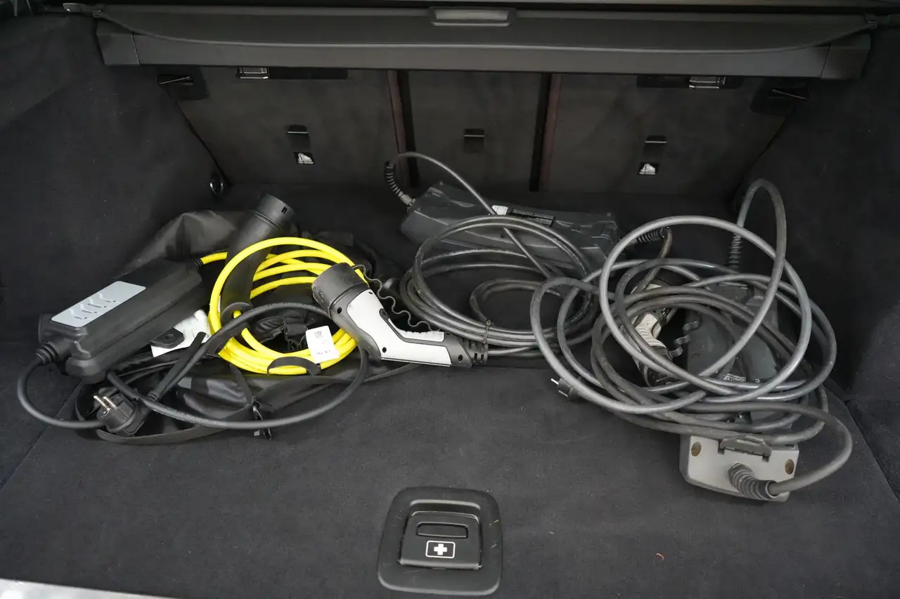 BMW 320 3 Touring 320e PHEV LEDER/CUIR LED GPS PDC CAM Ver, миниатюра 23